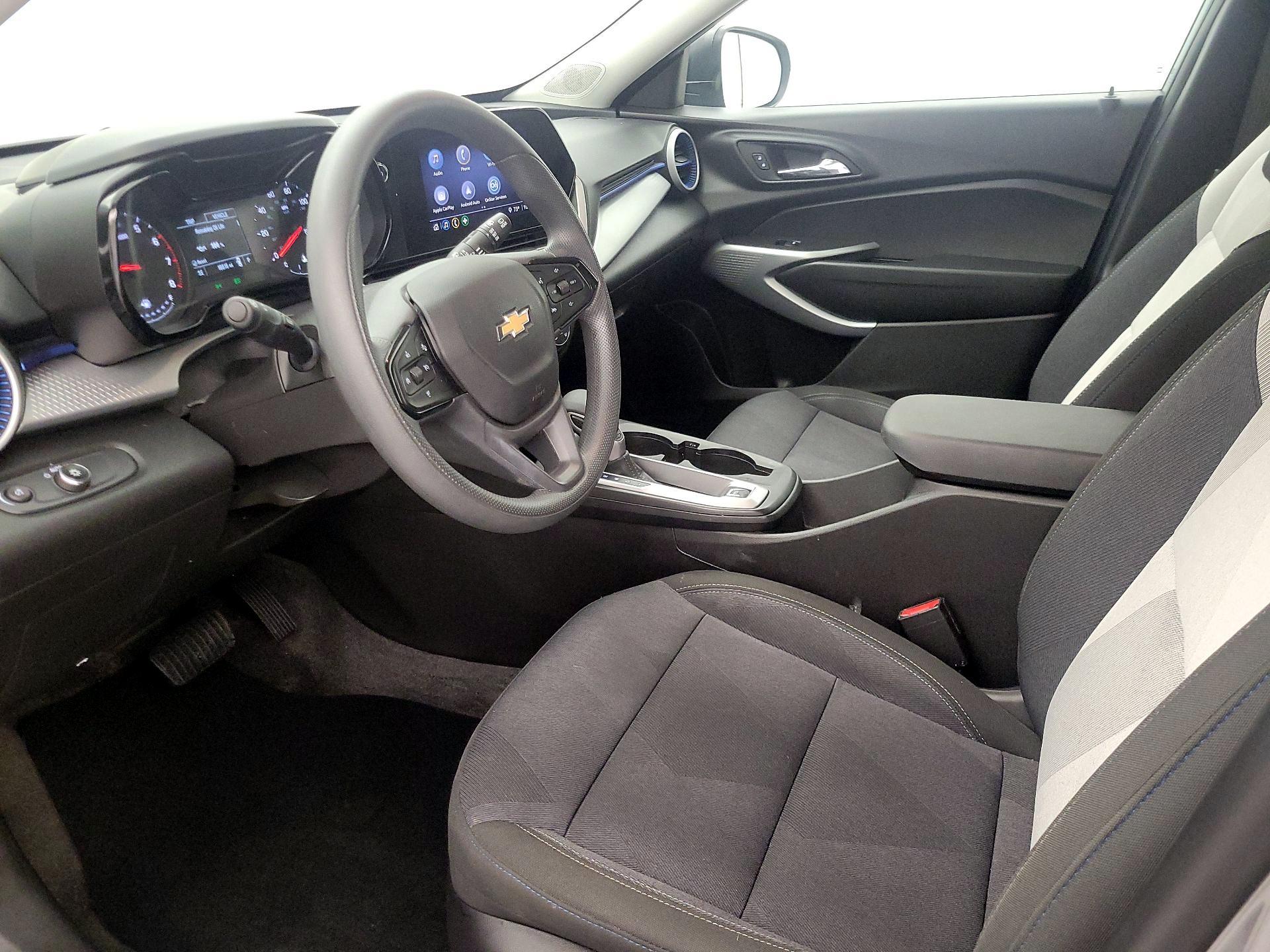 Thumbnail: 2025 Chevrolet Trax - 11