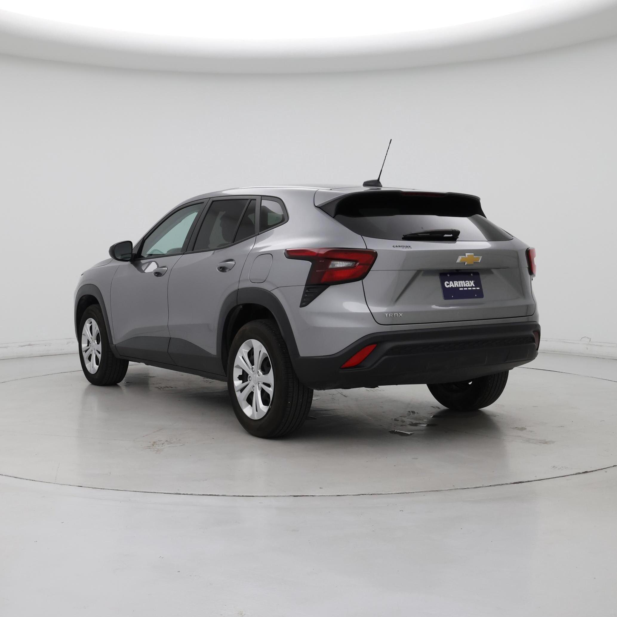 Thumbnail: 2025 Chevrolet Trax - 2