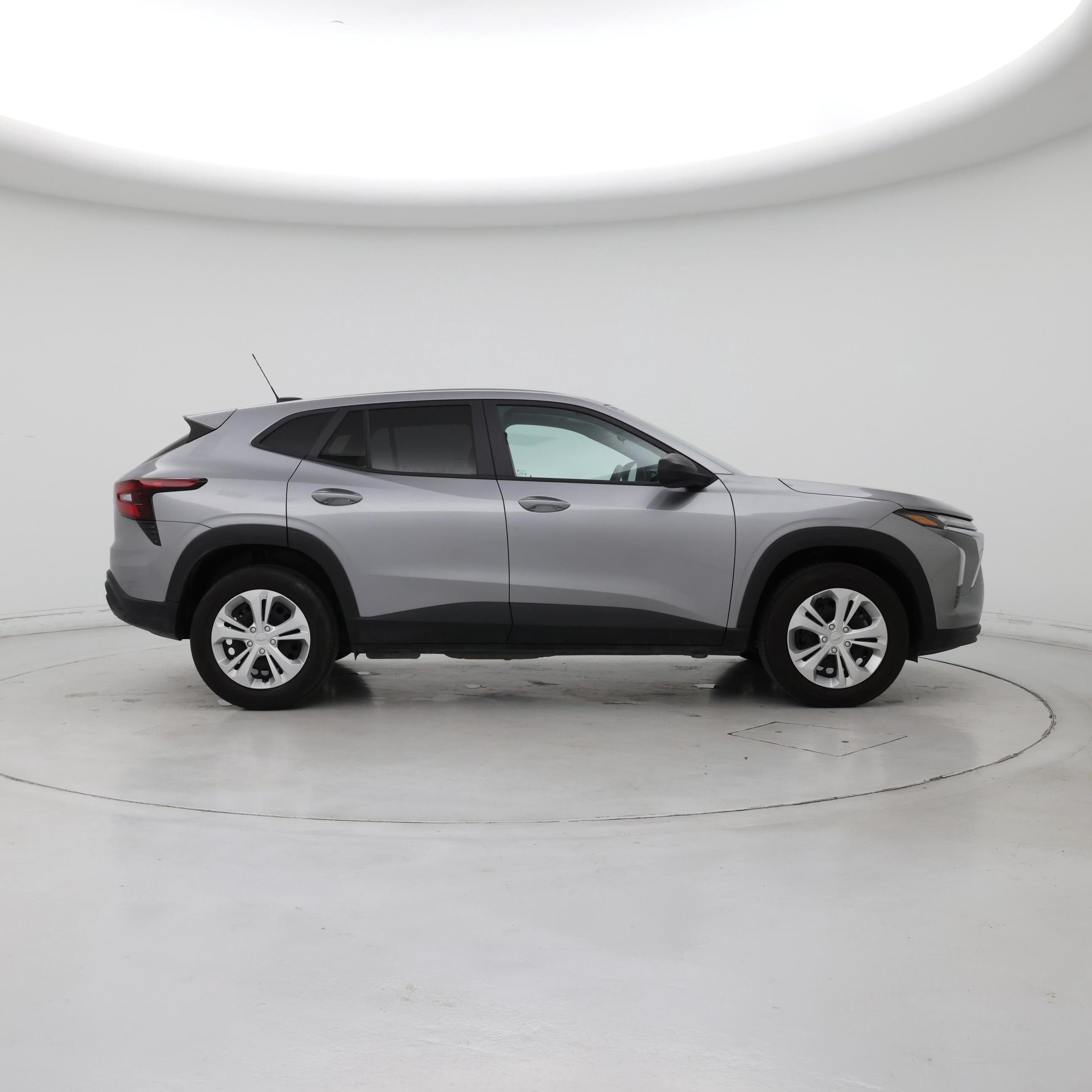 Thumbnail: 2025 Chevrolet Trax - 7