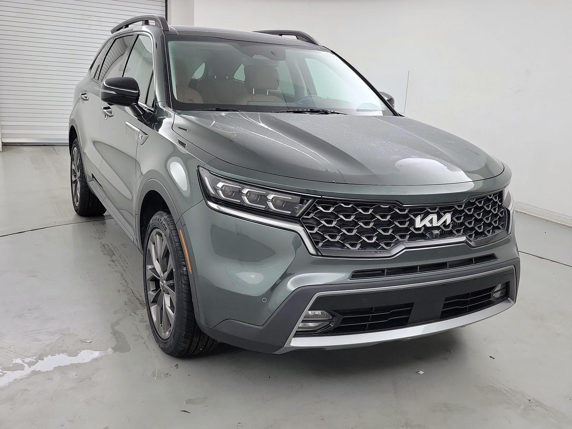 Thumbnail: 2023 Kia Sorento - 1