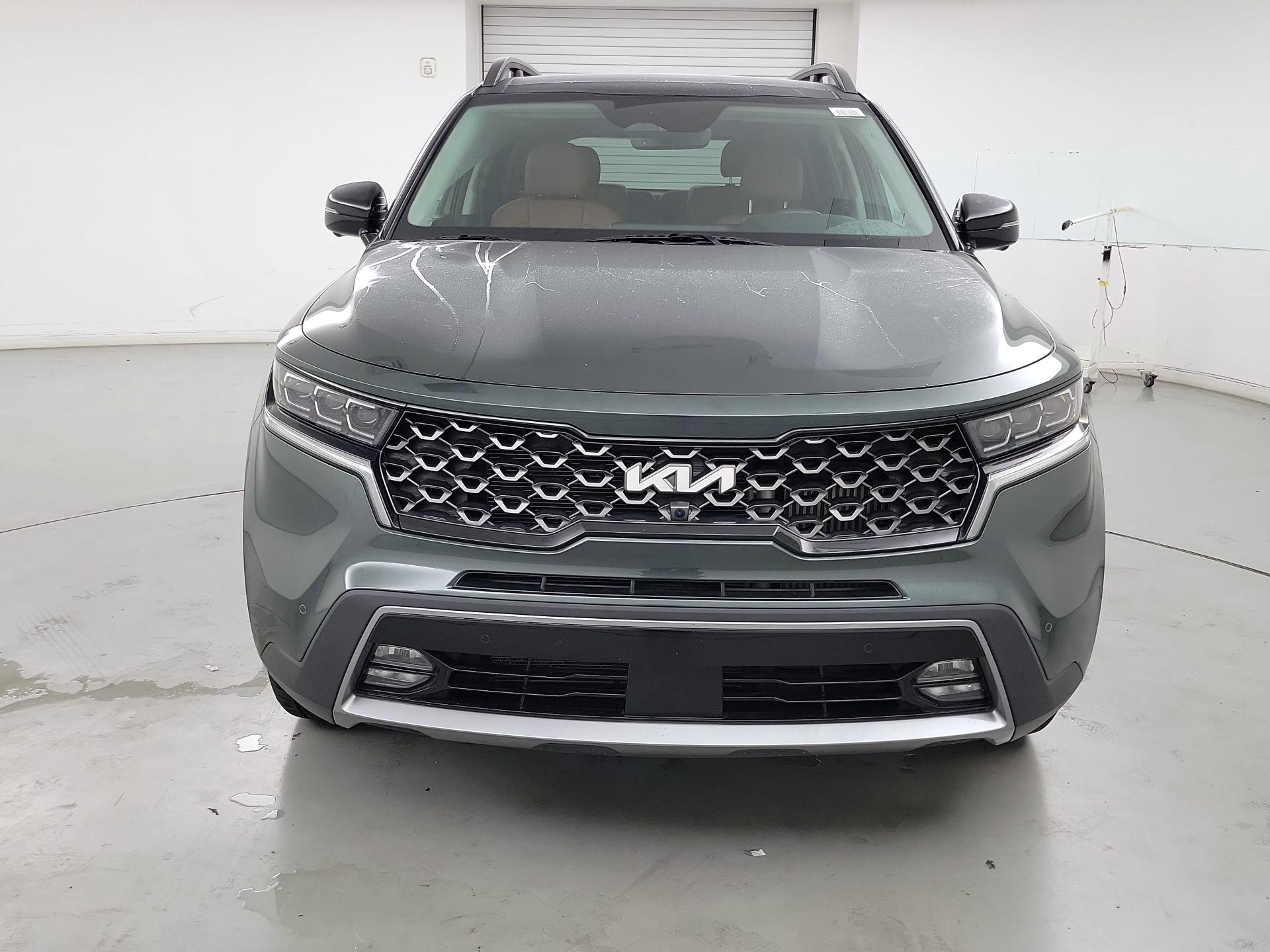 Thumbnail: 2023 Kia Sorento - 2