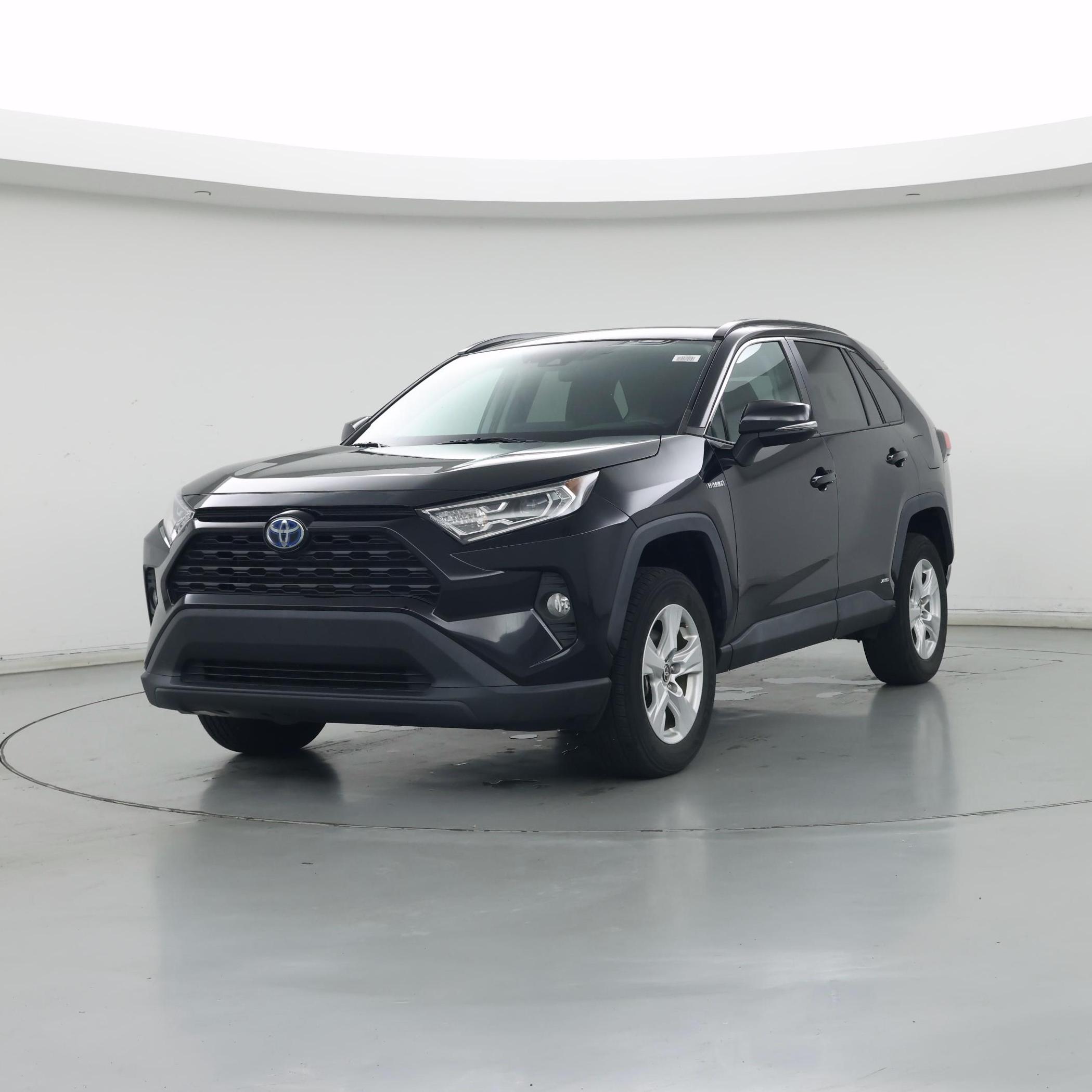 Thumbnail: 2021 Toyota RAV4 - 4