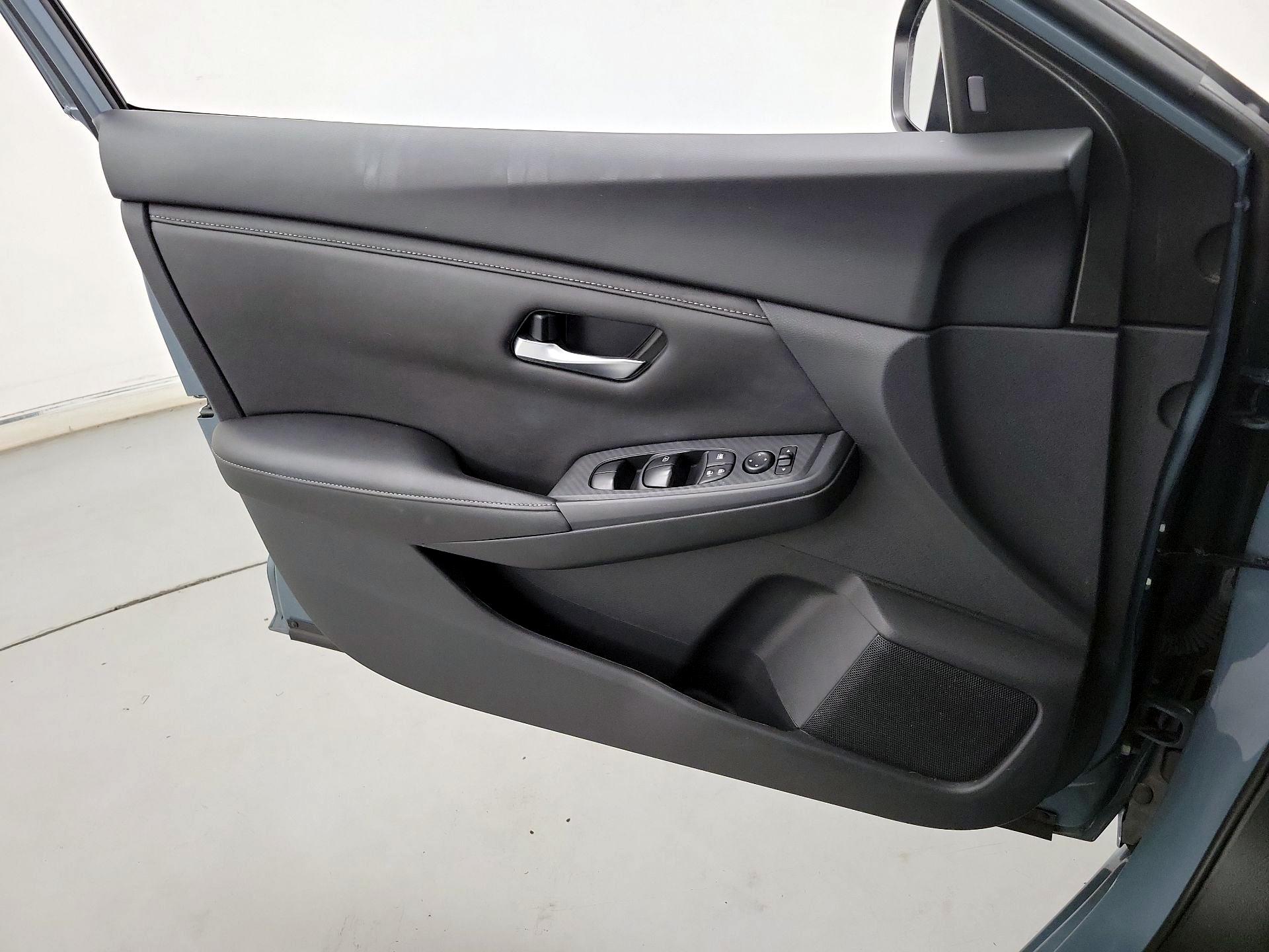 Thumbnail: 2024 Nissan Sentra - 12