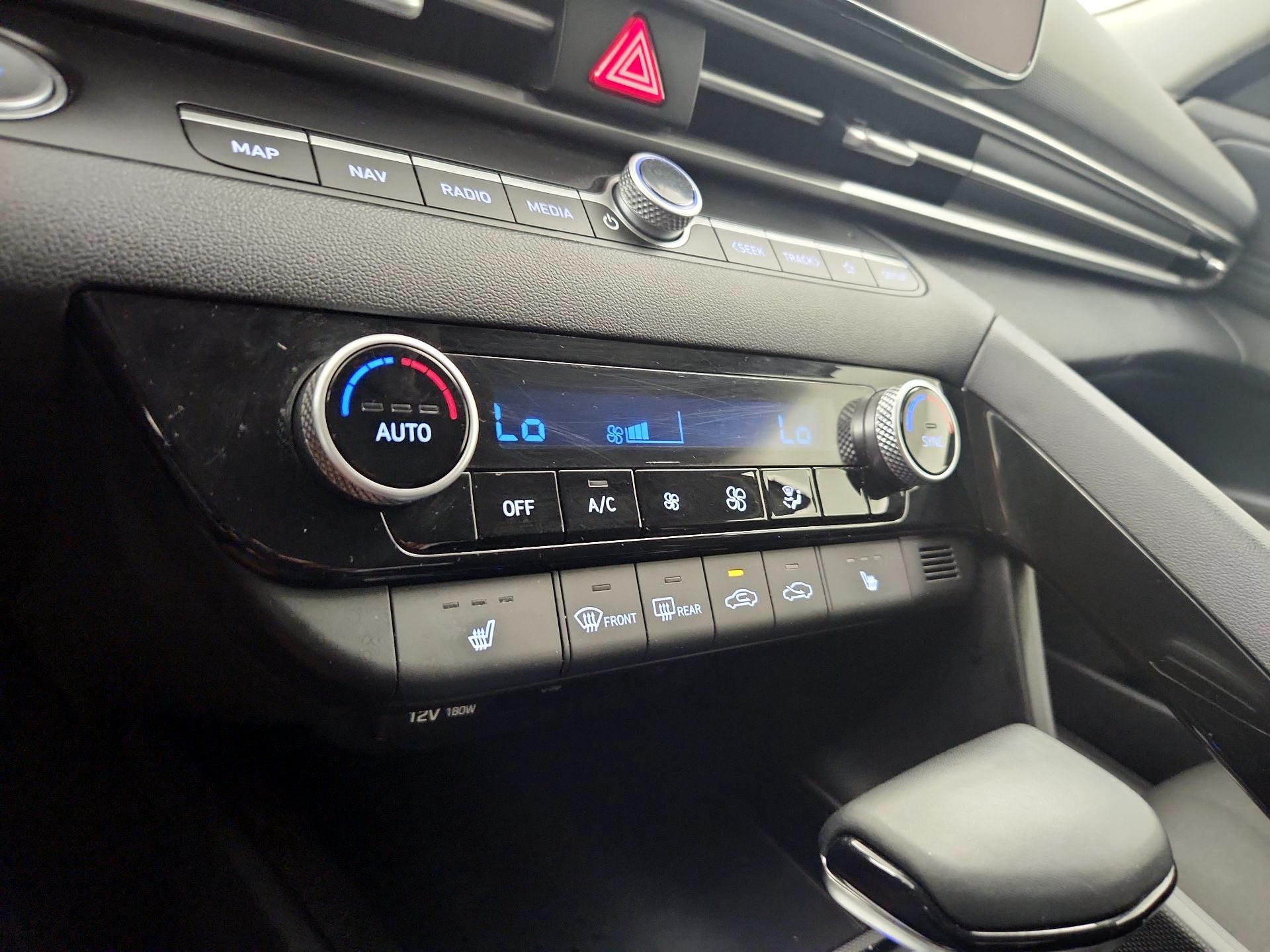 Thumbnail: 2023 Hyundai Elantra - 16
