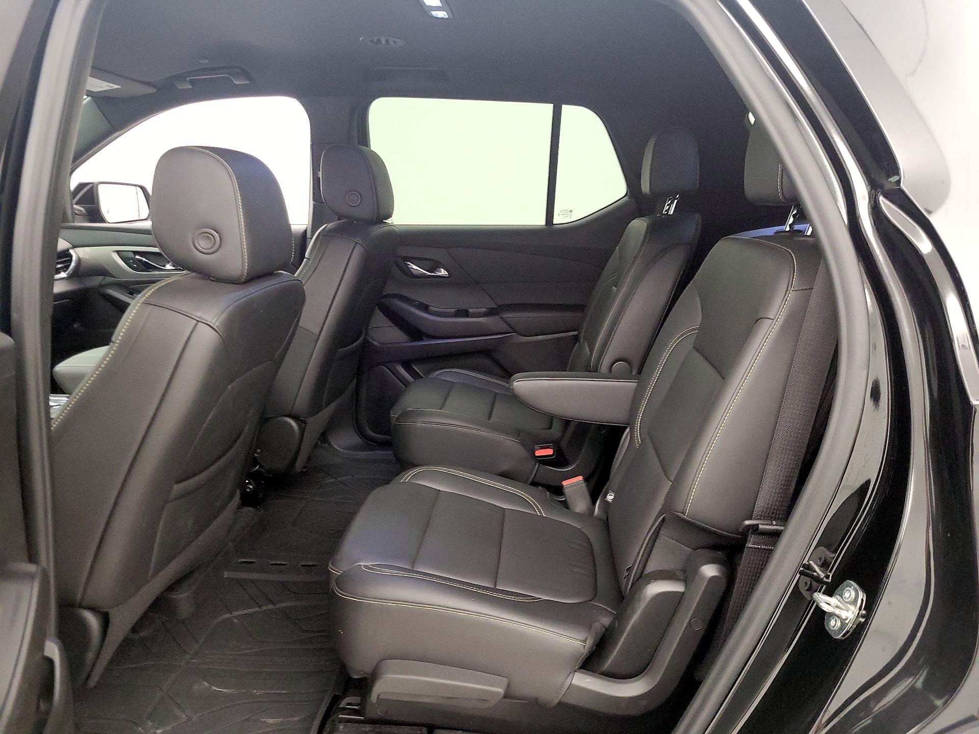 Thumbnail: 2023 Chevrolet Traverse - 20