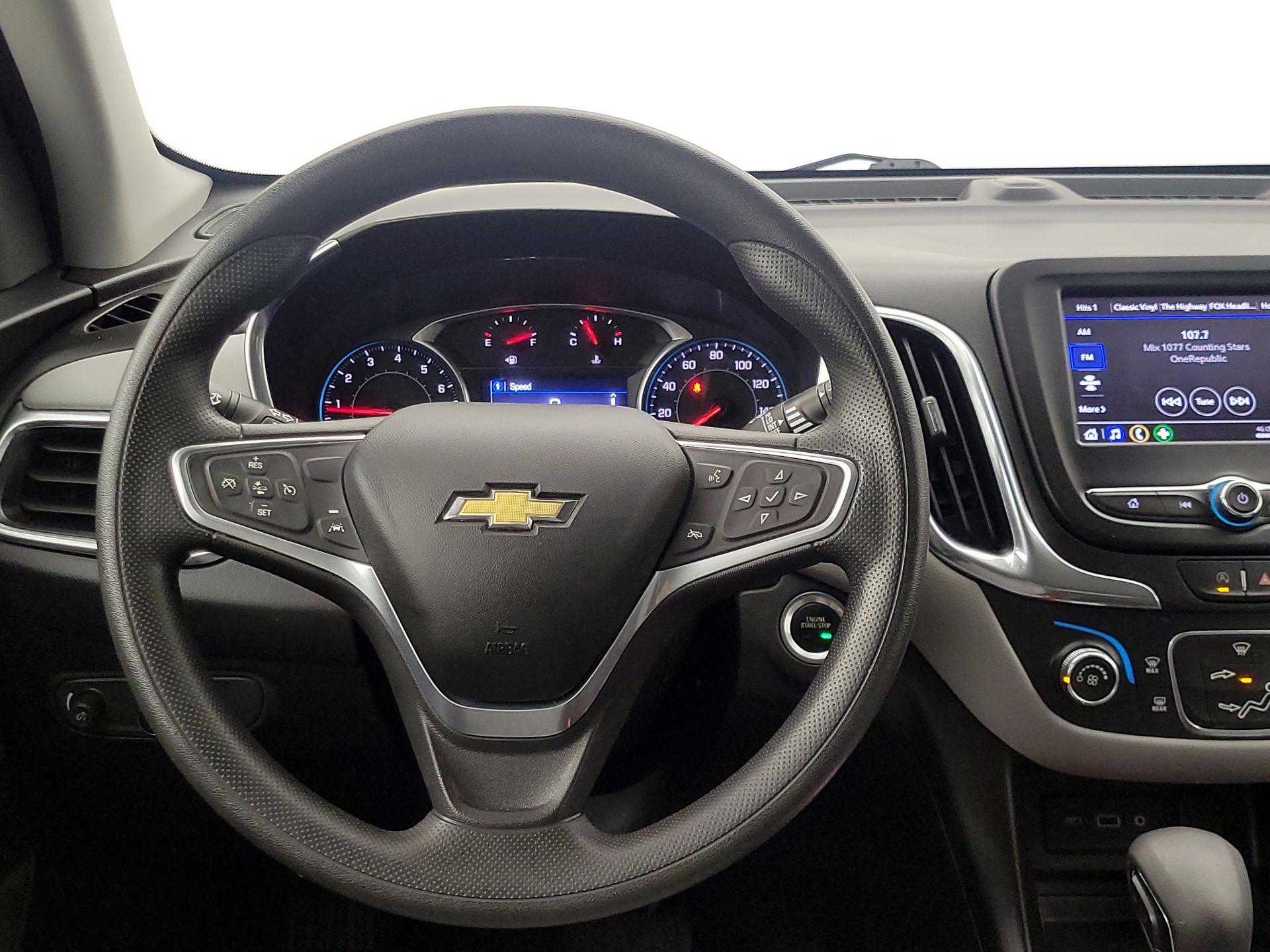 Thumbnail: 2022 Chevrolet Equinox - 10