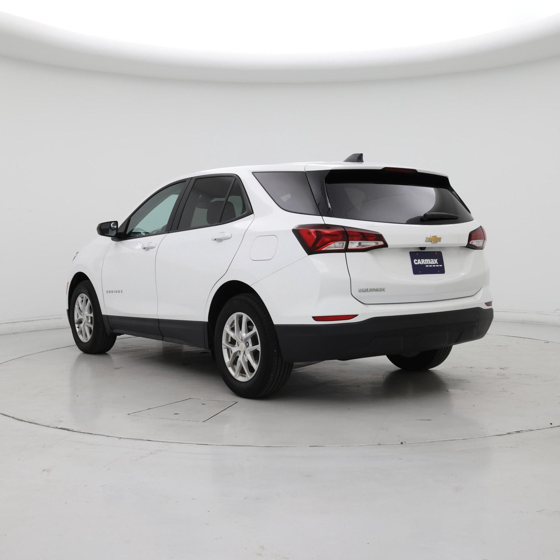 Thumbnail: 2022 Chevrolet Equinox - 2