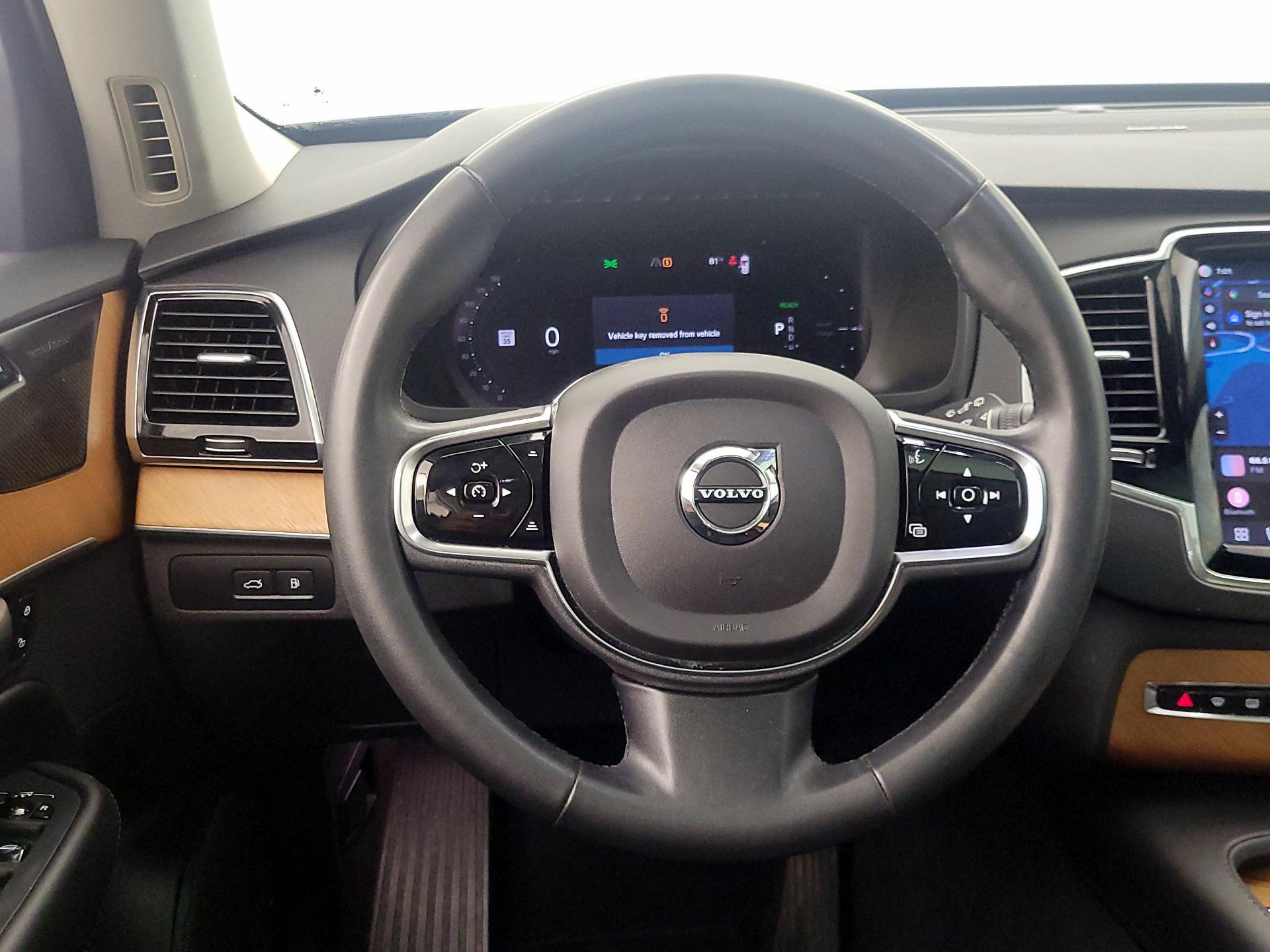 Thumbnail: 2023 Volvo XC90 - 10