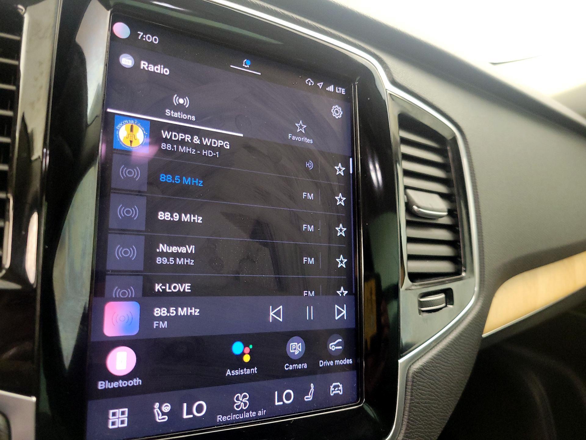 Thumbnail: 2023 Volvo XC90 - 16