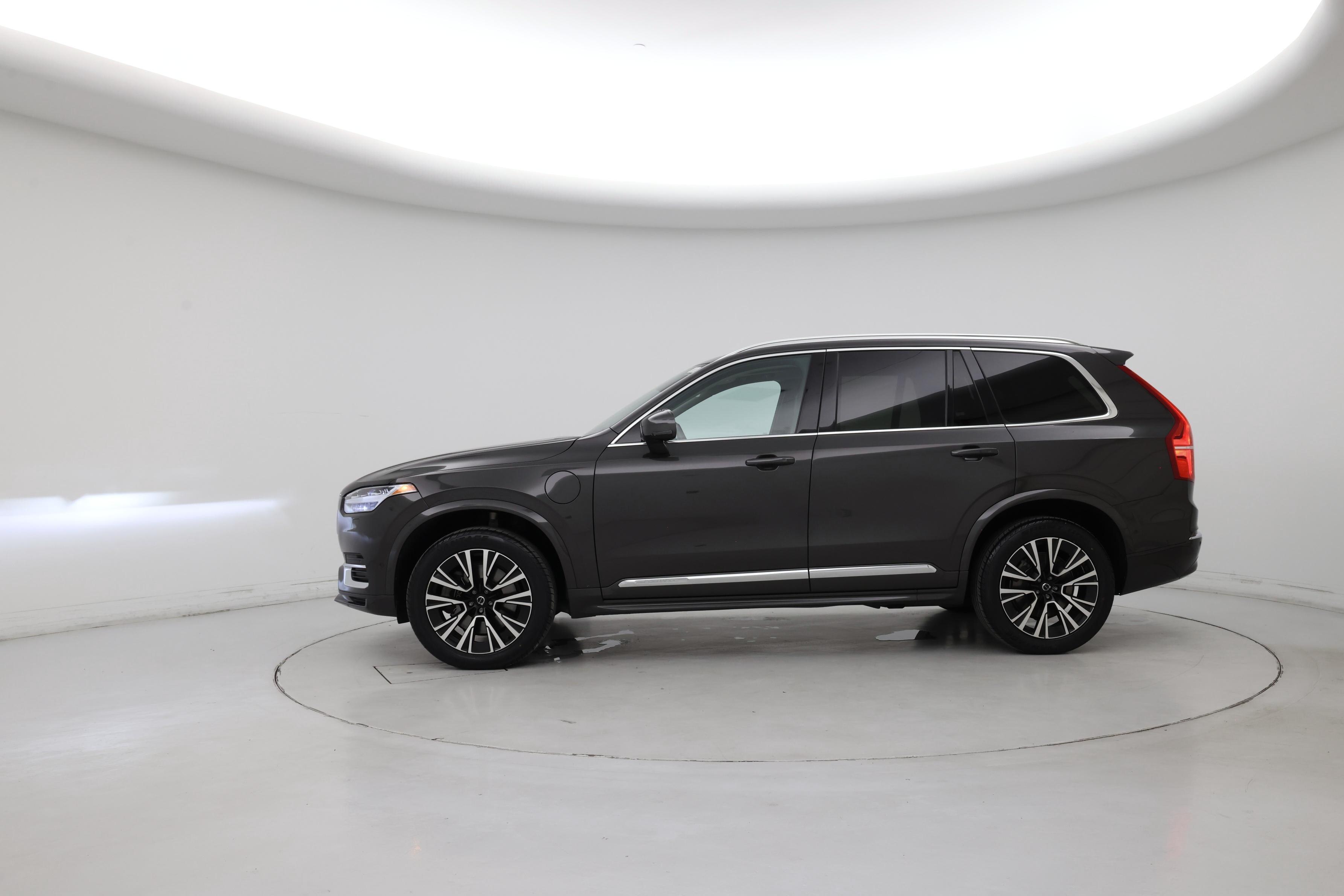 Thumbnail: 2023 Volvo XC90 - 3