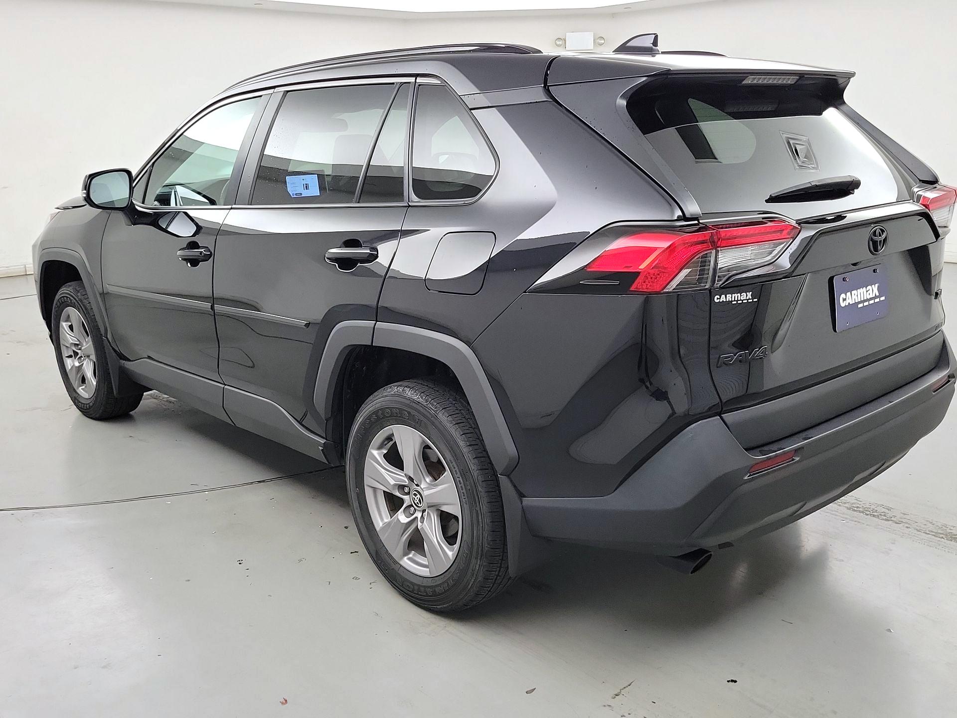Thumbnail: 2024 Toyota RAV4 - 7