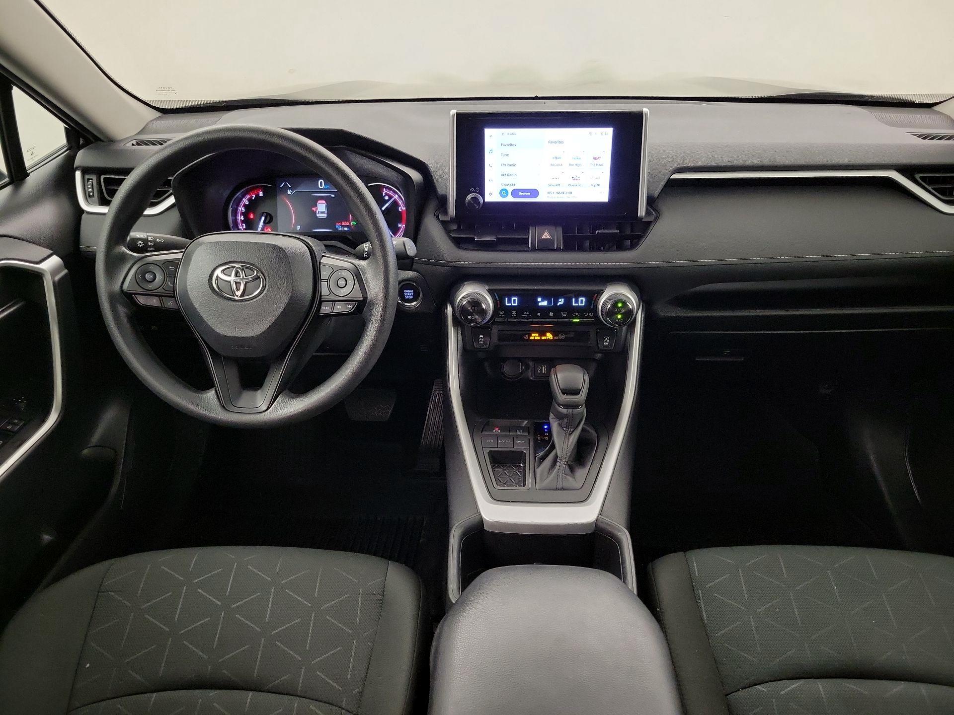 Thumbnail: 2024 Toyota RAV4 - 8