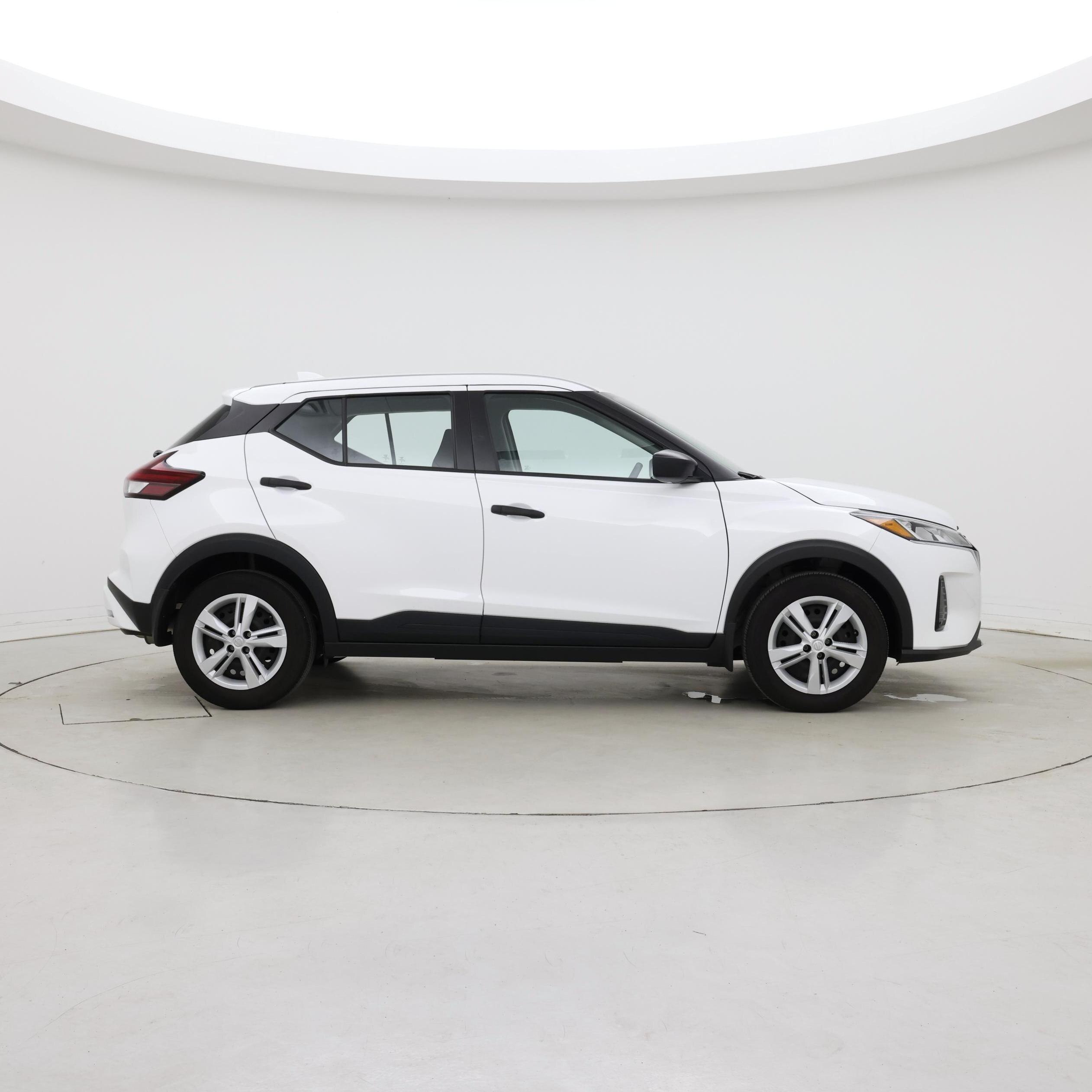 Thumbnail: 2024 Nissan Kicks - 7