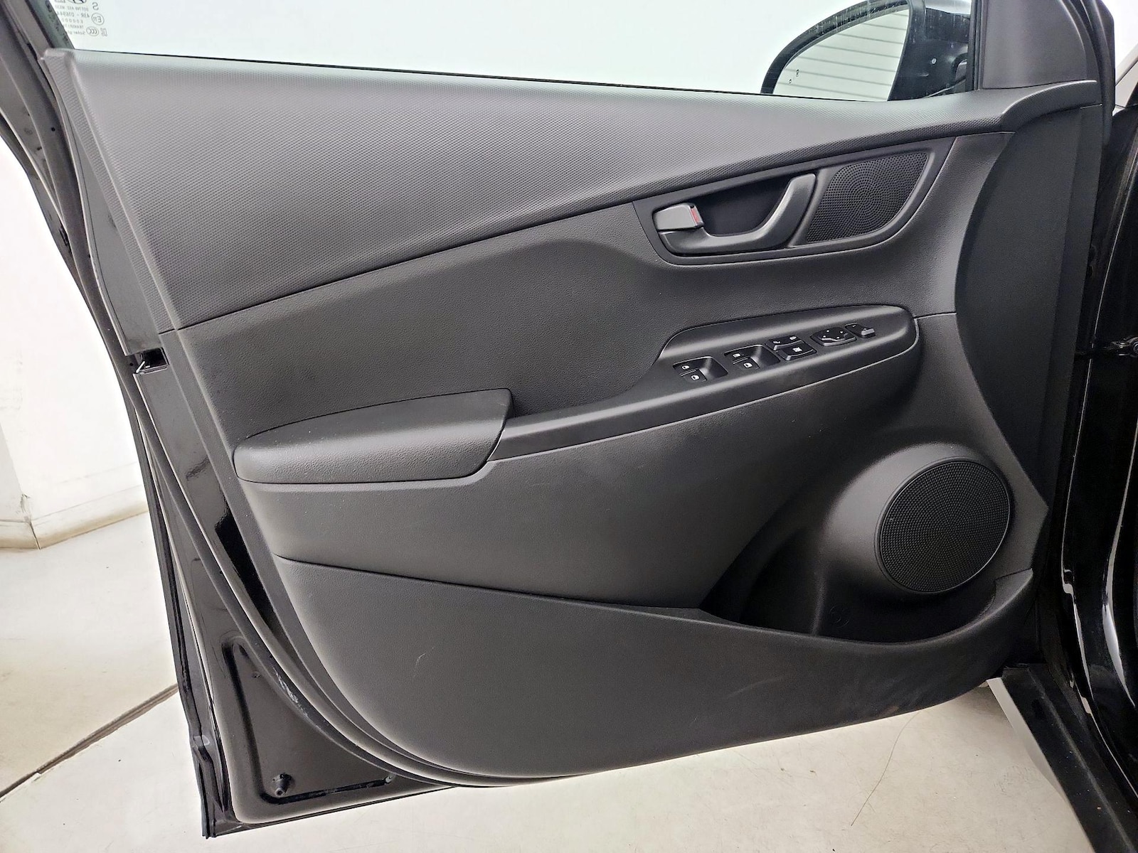 2022 Hyundai Kona SEL - Photo 13