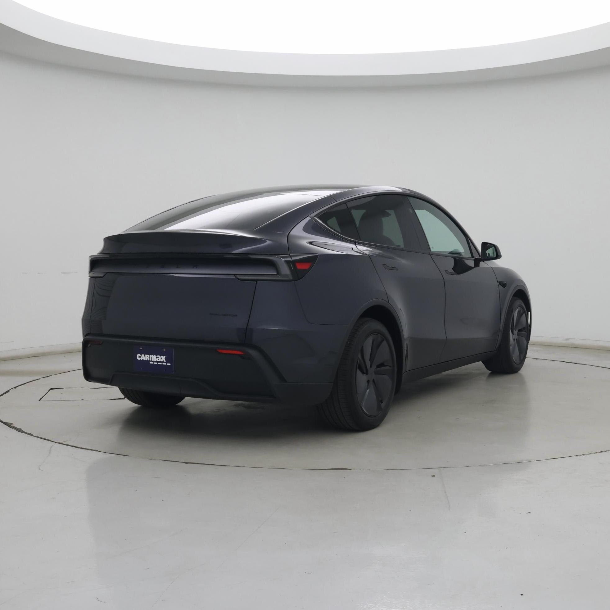 Thumbnail: 2026 Tesla Model Y - 8
