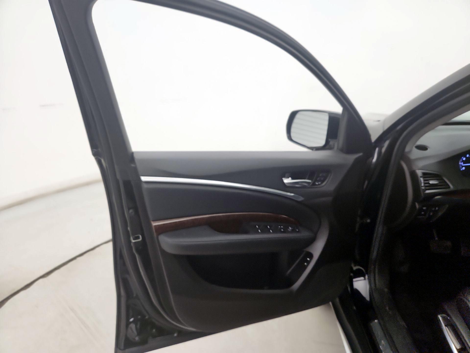Thumbnail: 2019 Acura MDX - 12