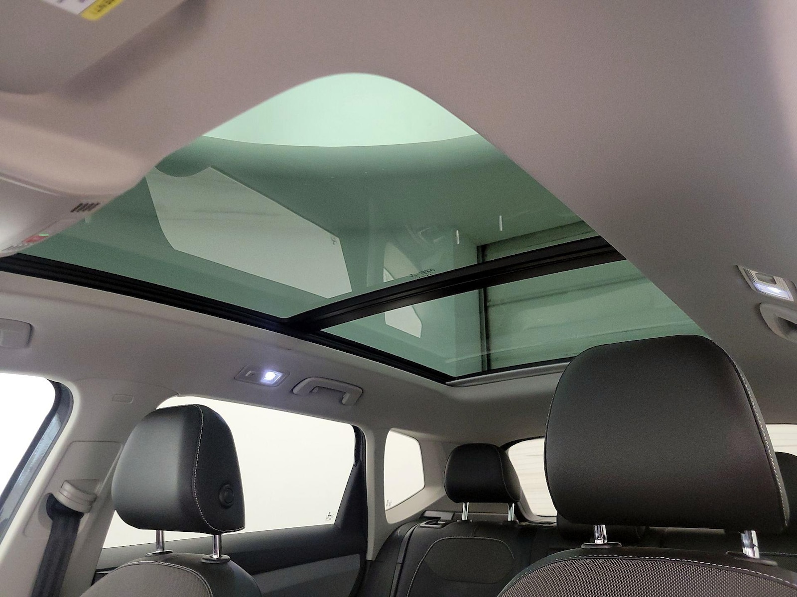 2023 Volkswagen Taos SE - Photo 20