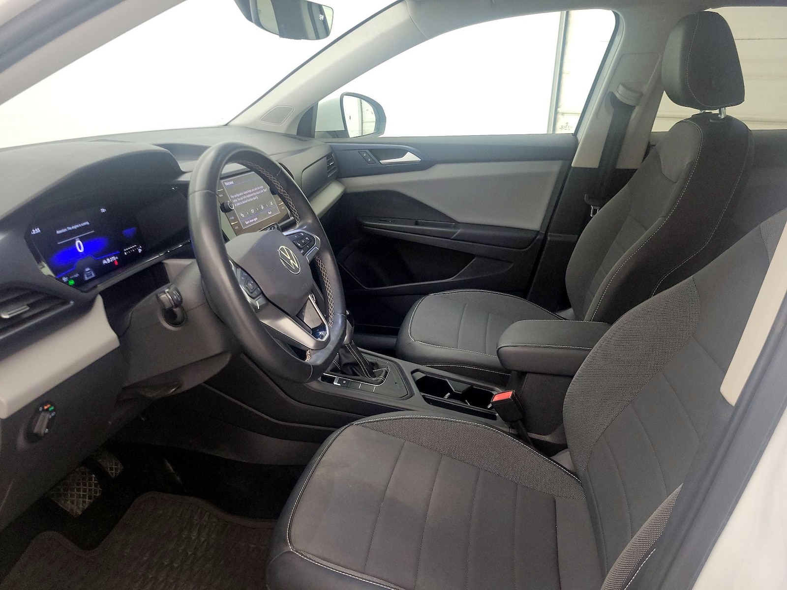 2022 Volkswagen Taos SE - Photo 12