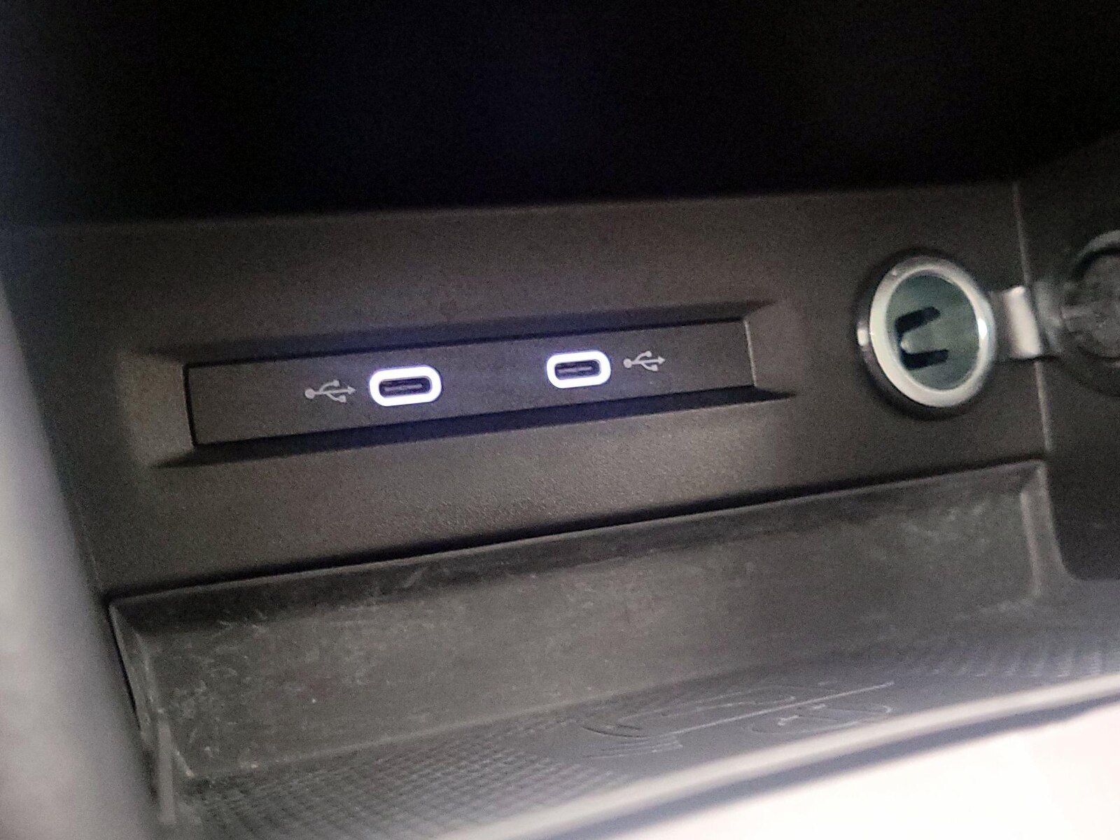 2022 Volkswagen Taos SE - Photo 19