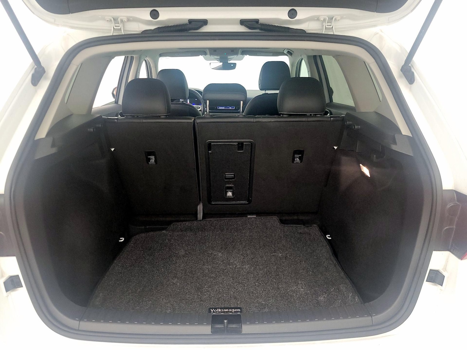 2022 Volkswagen Taos SE - Photo 22