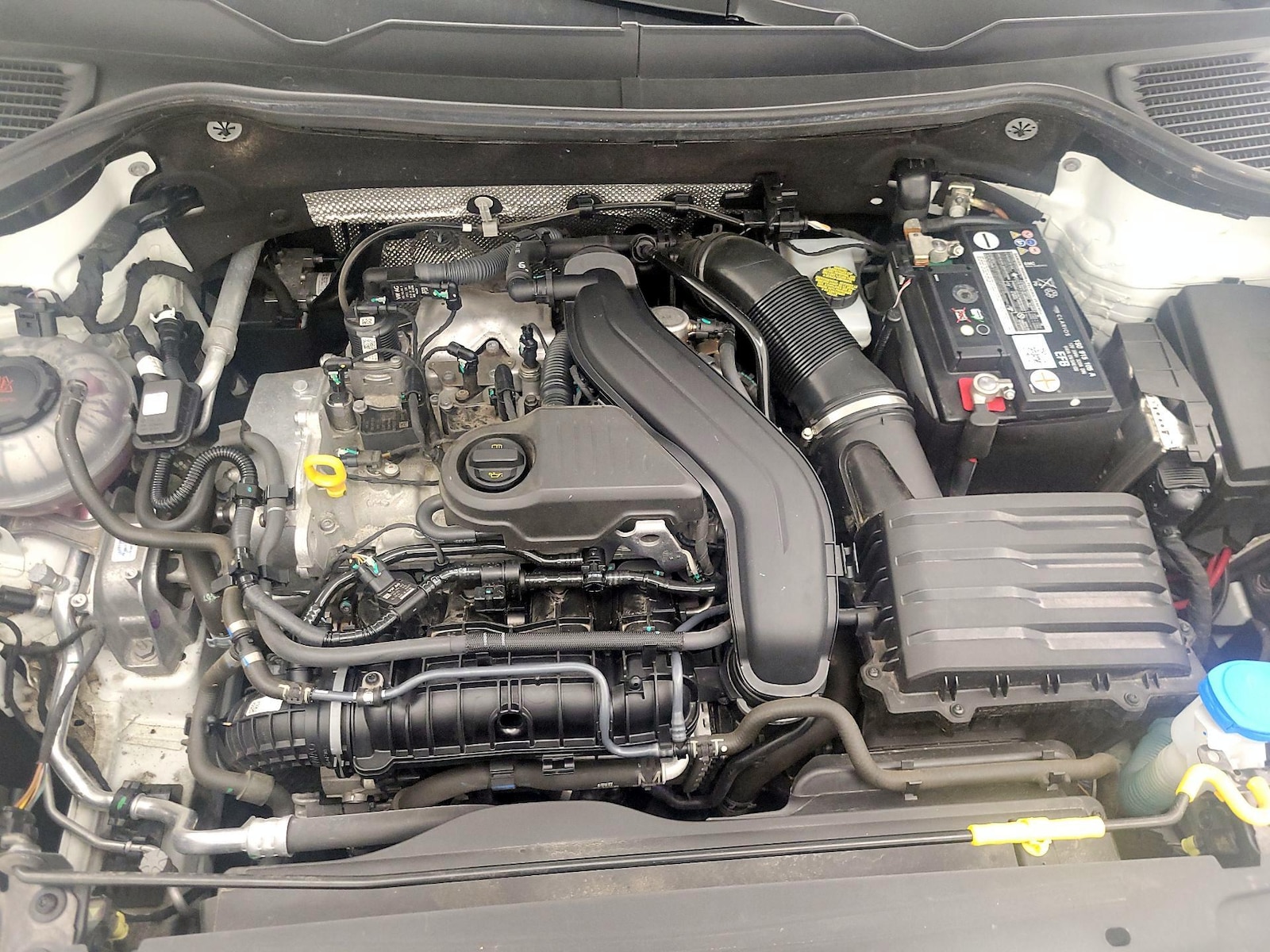 2022 Volkswagen Taos SE - Photo 23