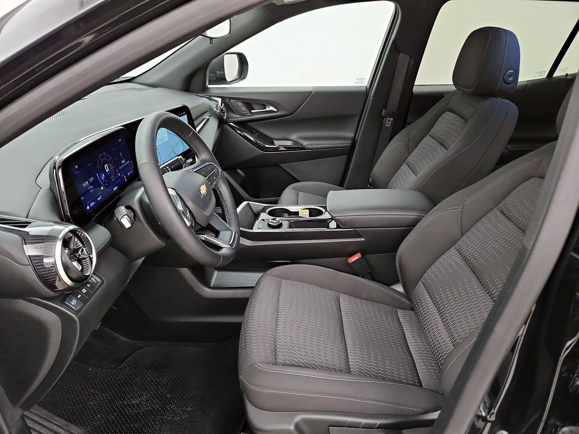 Thumbnail: 2026 Chevrolet Equinox - 11