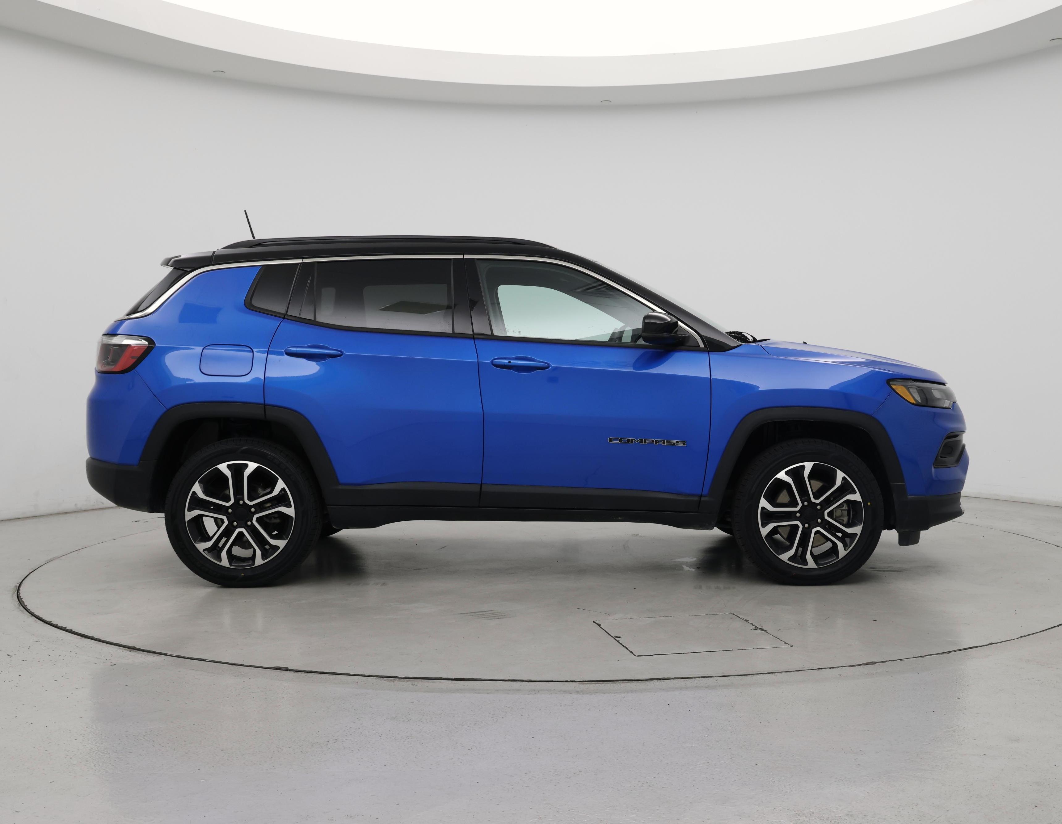 Thumbnail: 2023 Jeep Compass - 7