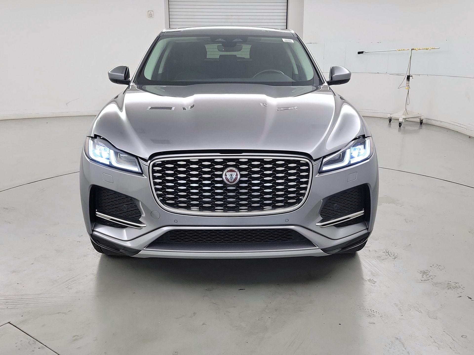 Thumbnail: 2022 Jaguar F-Pace - 2