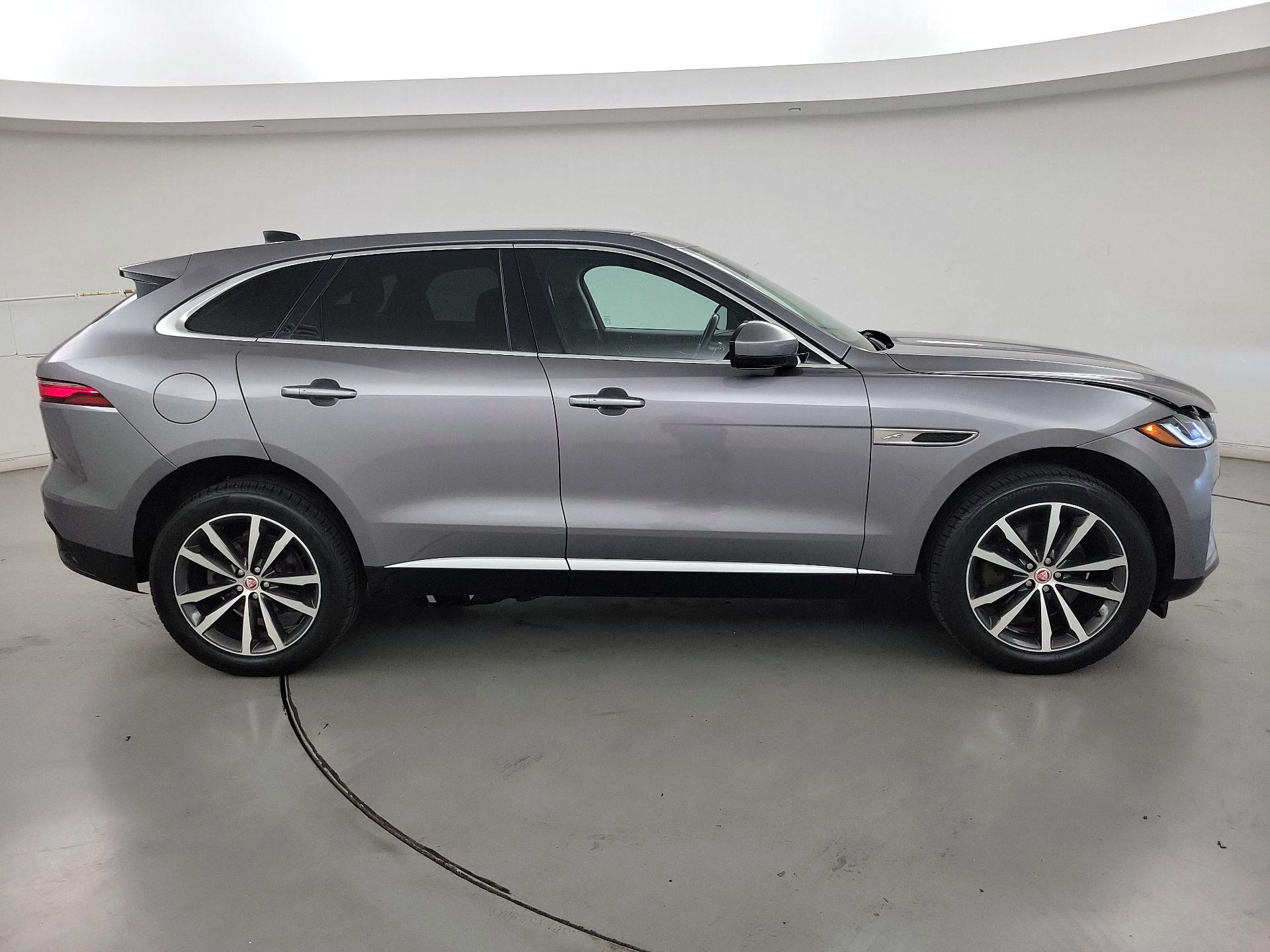 Thumbnail: 2022 Jaguar F-Pace - 4