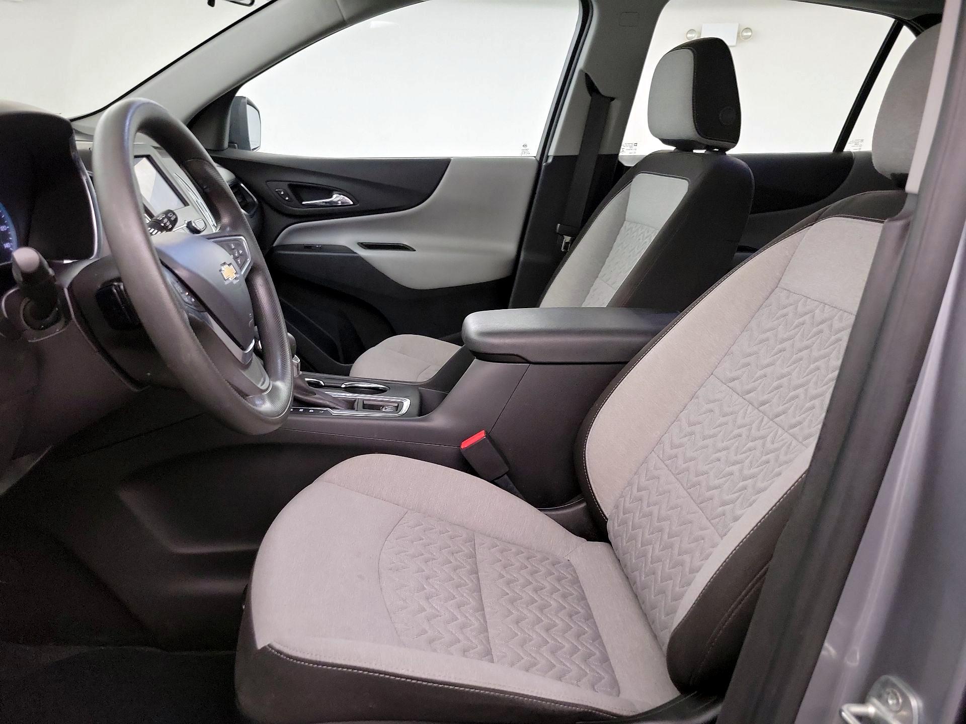 Thumbnail: 2023 Chevrolet Equinox - 9