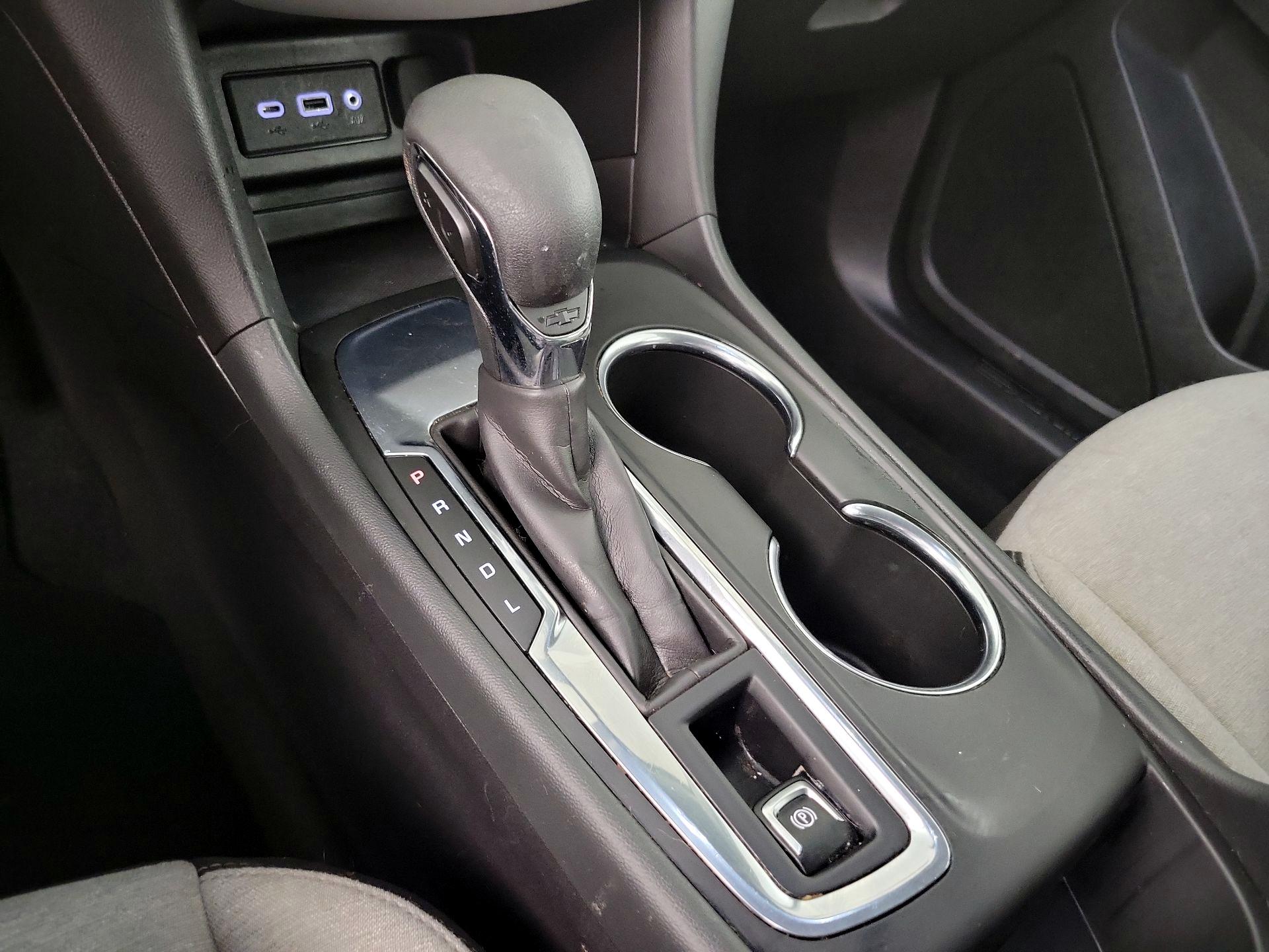 Thumbnail: 2023 Chevrolet Equinox - 16