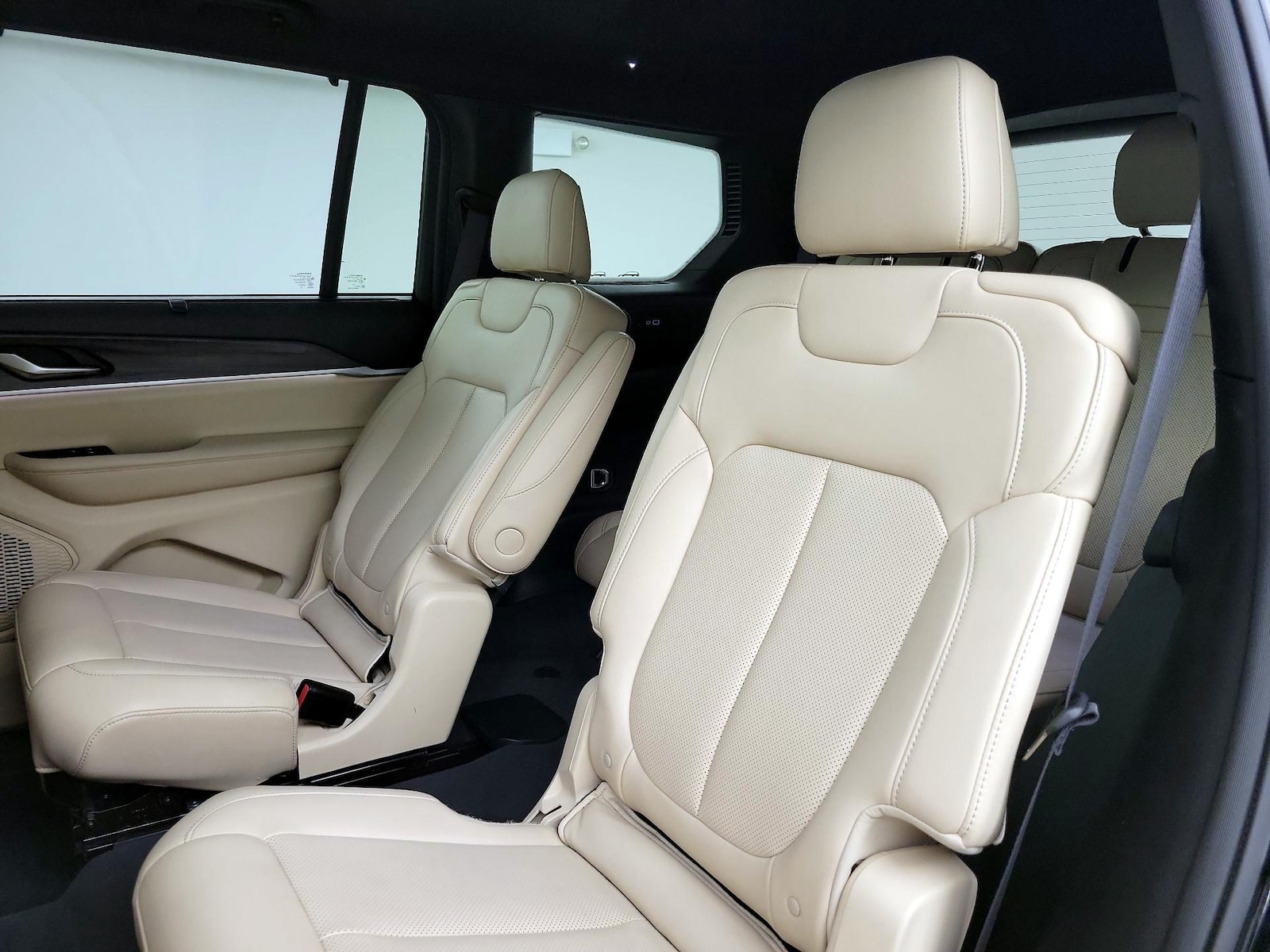 Rear Air Conditioning