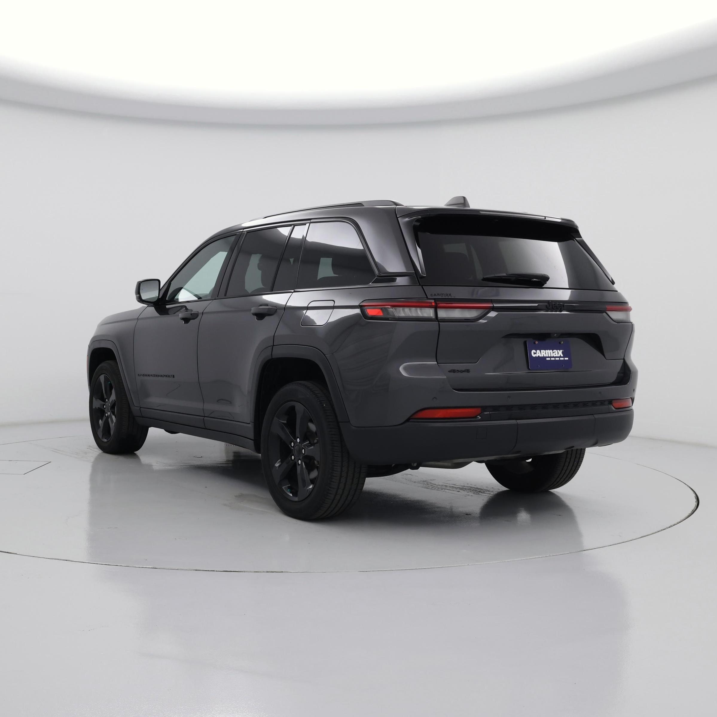 Thumbnail: 2023 Jeep Grand Cherokee - 2