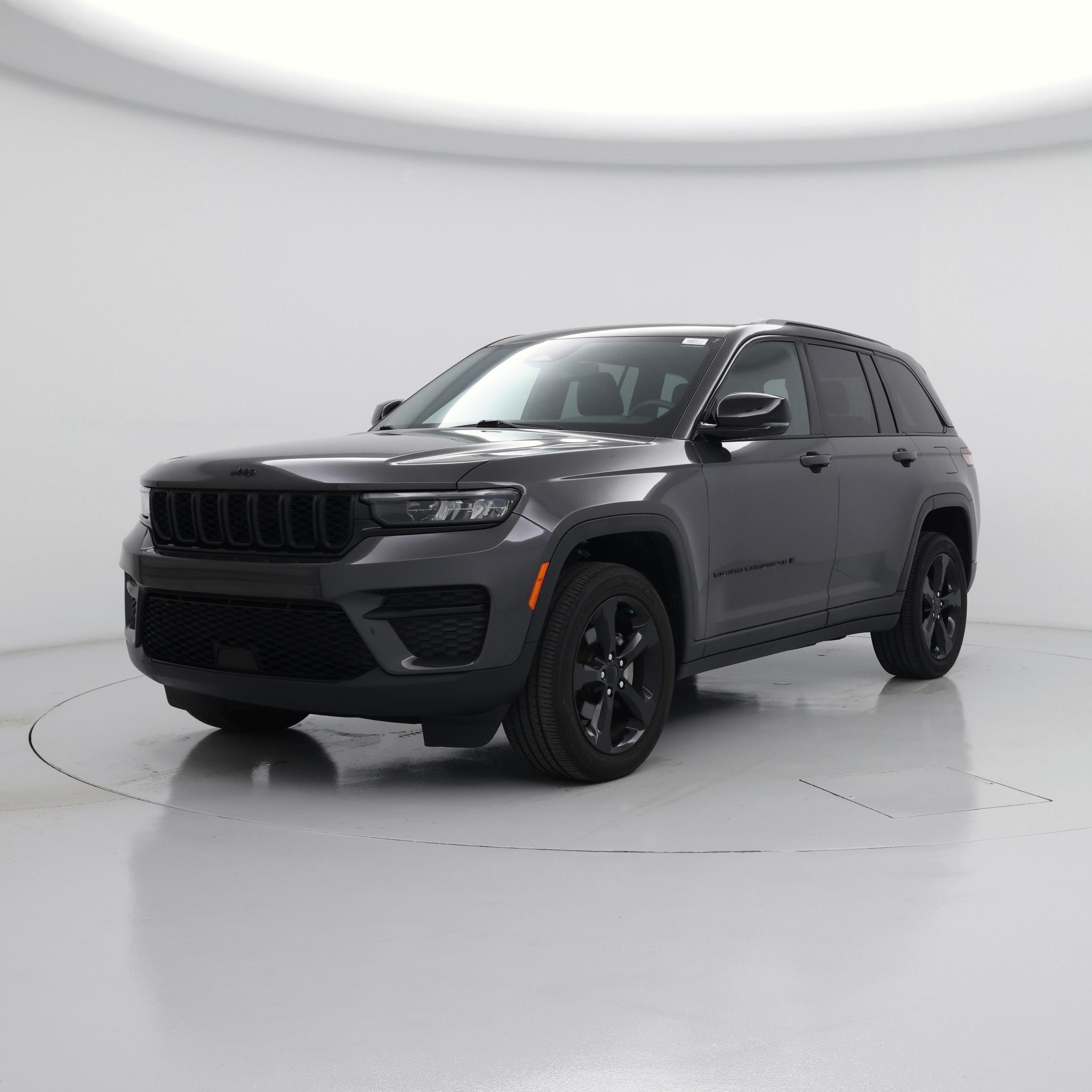 Thumbnail: 2023 Jeep Grand Cherokee - 4