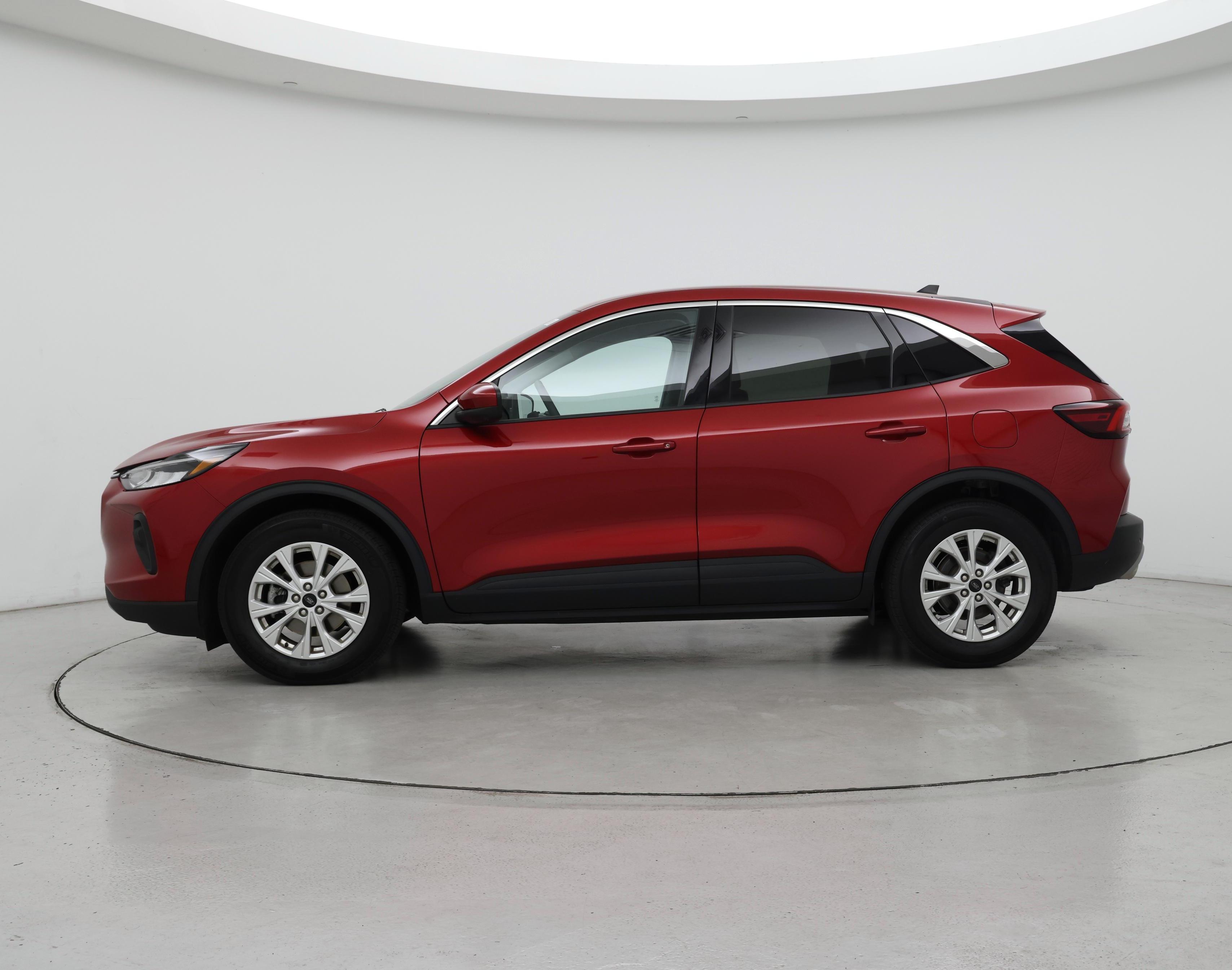 Thumbnail: 2023 Ford Escape - 3