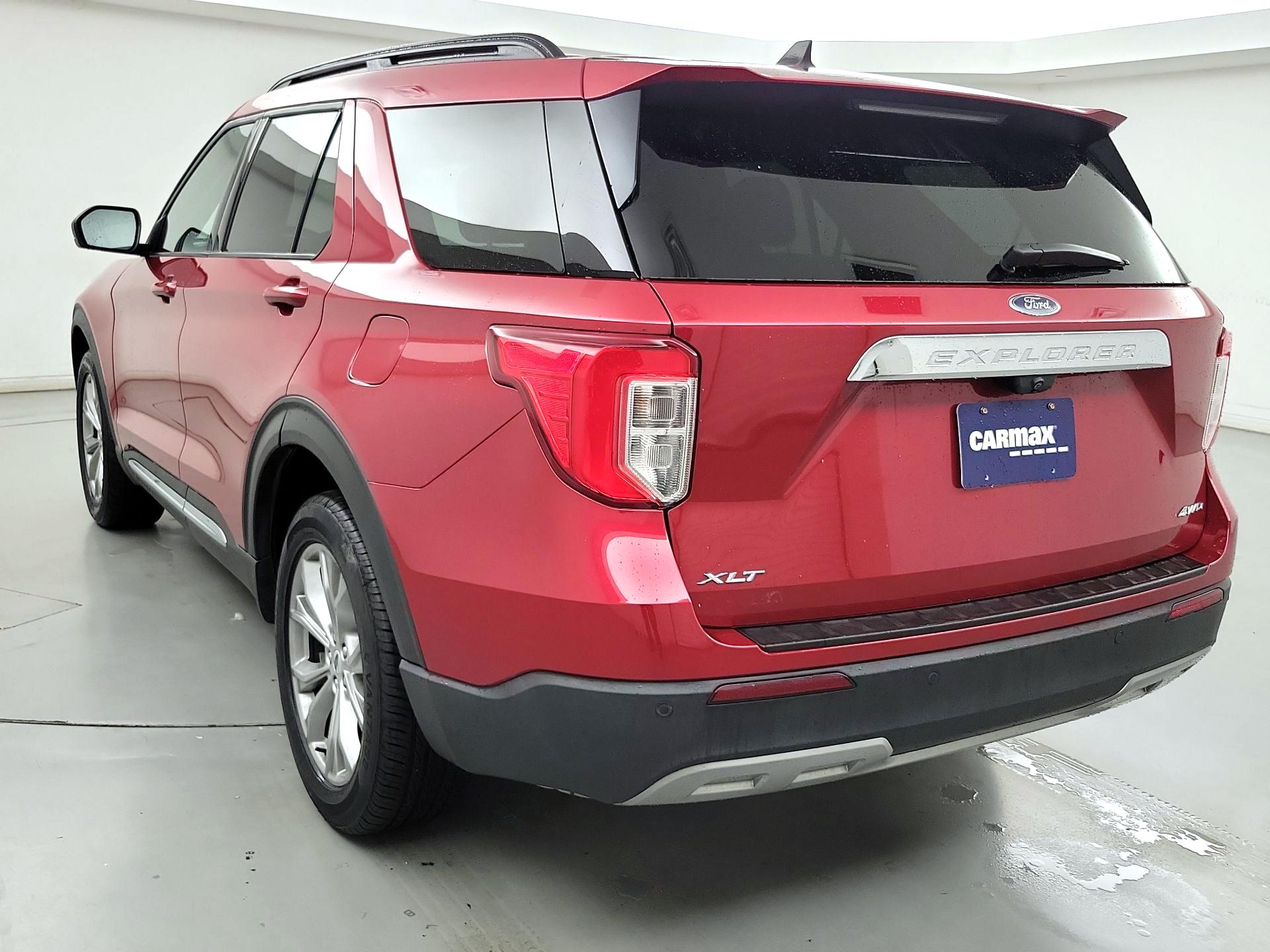 Thumbnail: 2022 Ford Explorer - 7
