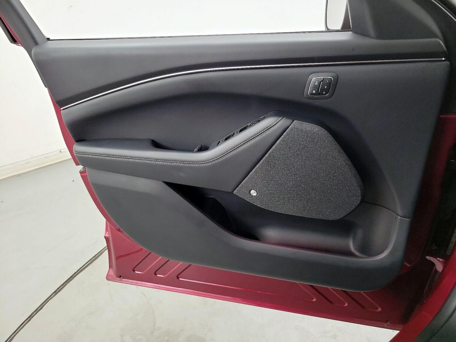 2025 Ford Mustang Mach-E Premium AWD - Photo 11
