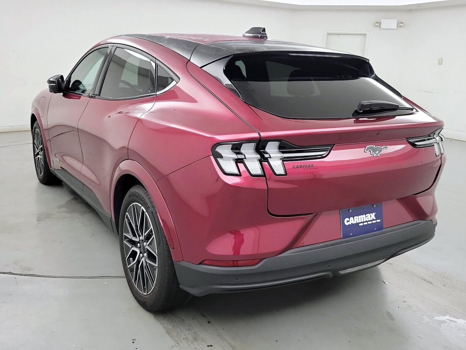 2025 Ford Mustang Mach-E Premium AWD - Photo 7