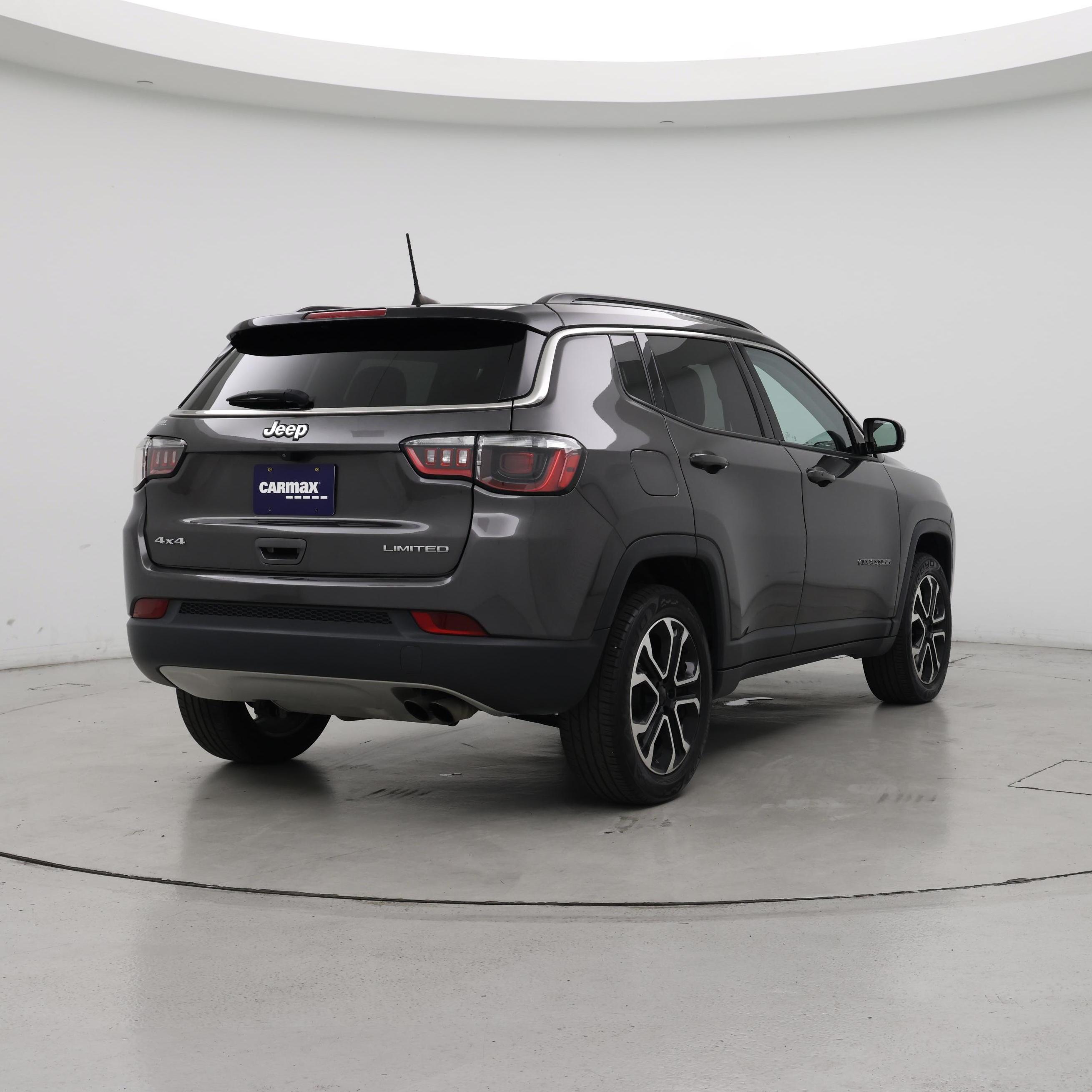Thumbnail: 2022 Jeep Compass - 8