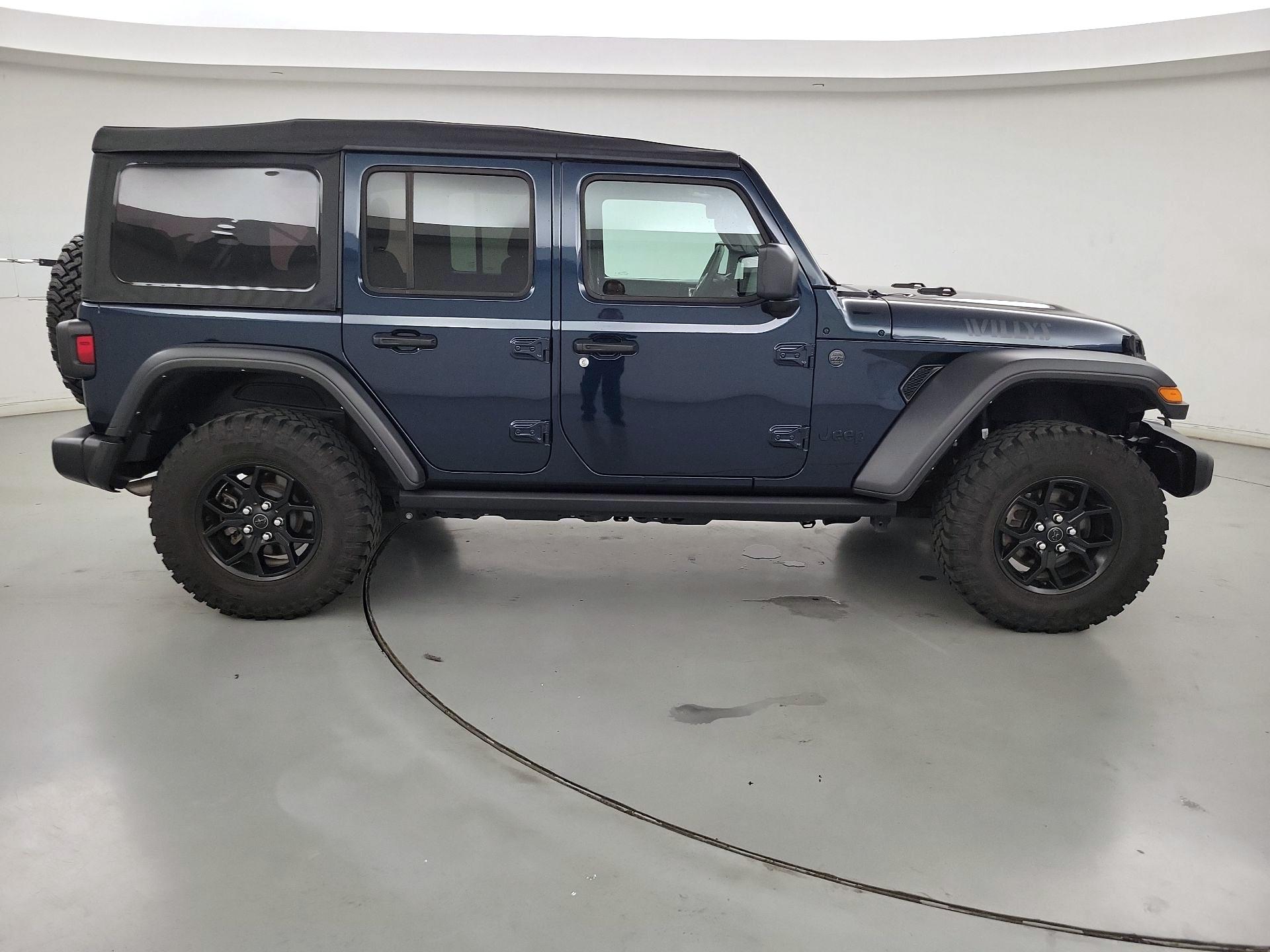 Thumbnail: 2025 Jeep Wrangler - 4