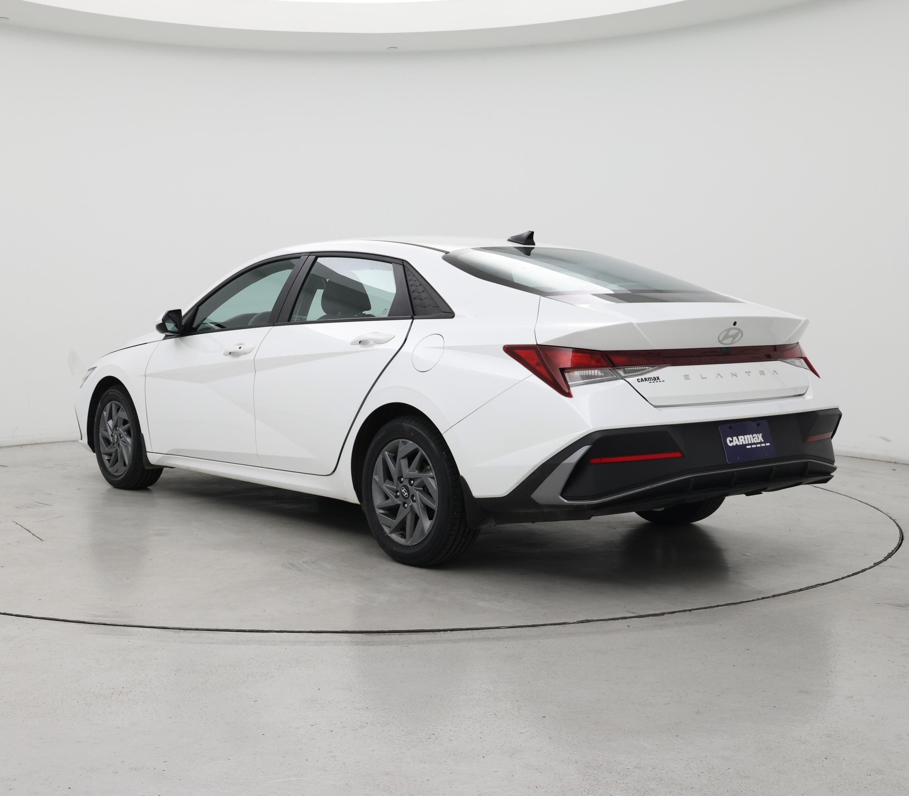 White 2024 Hyundai Elantra Sedan Front-Wheel Drive Automatic