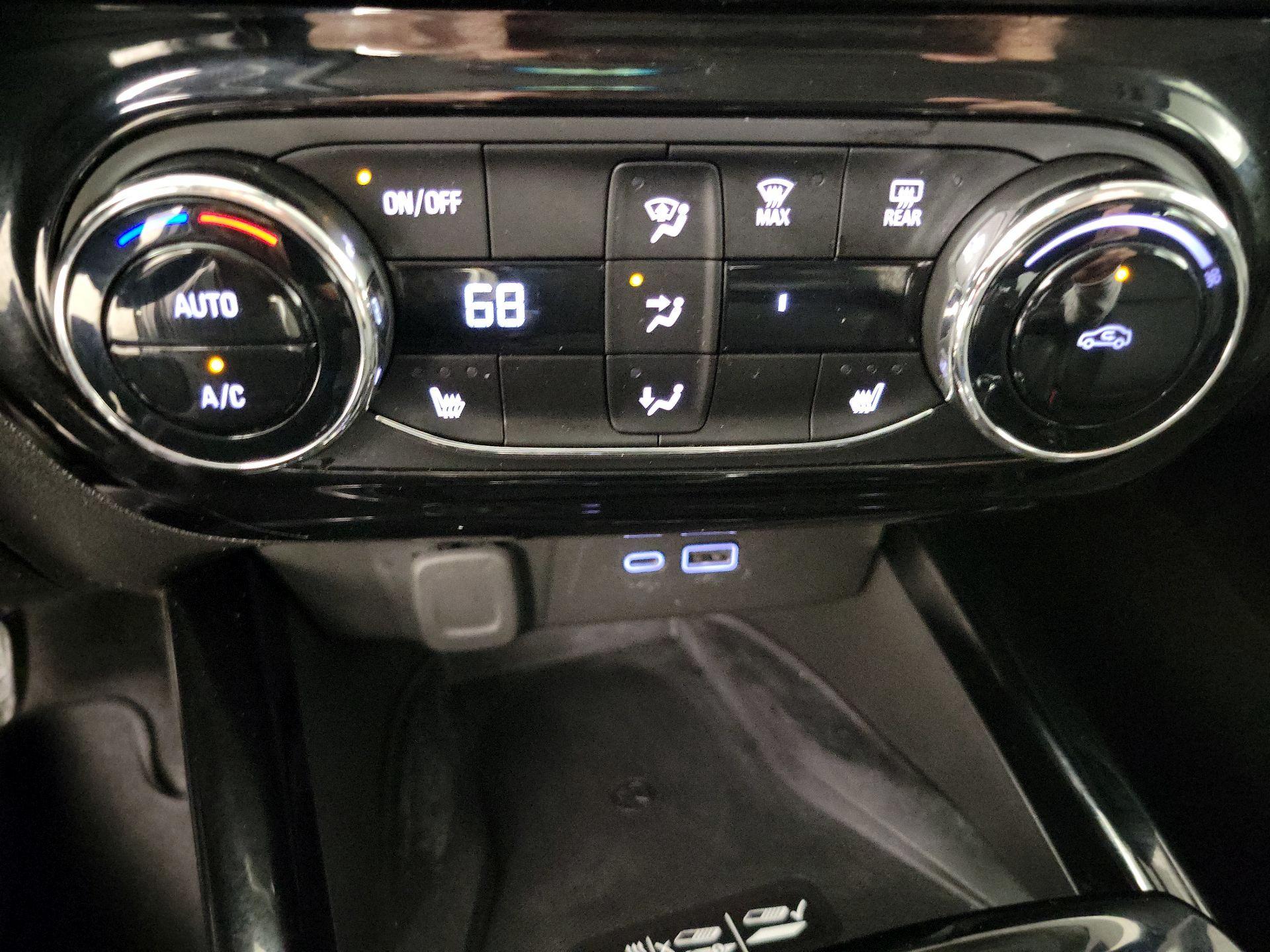 Thumbnail: 2025 Chevrolet Trax - 16