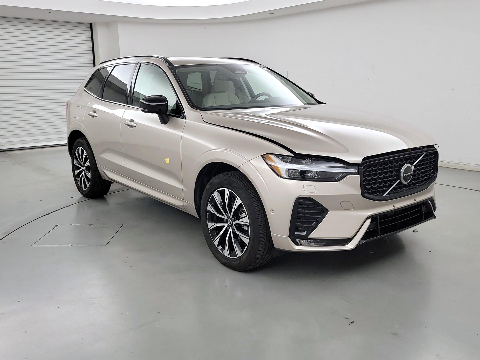 Thumbnail: 2025 Volvo XC60 - 1