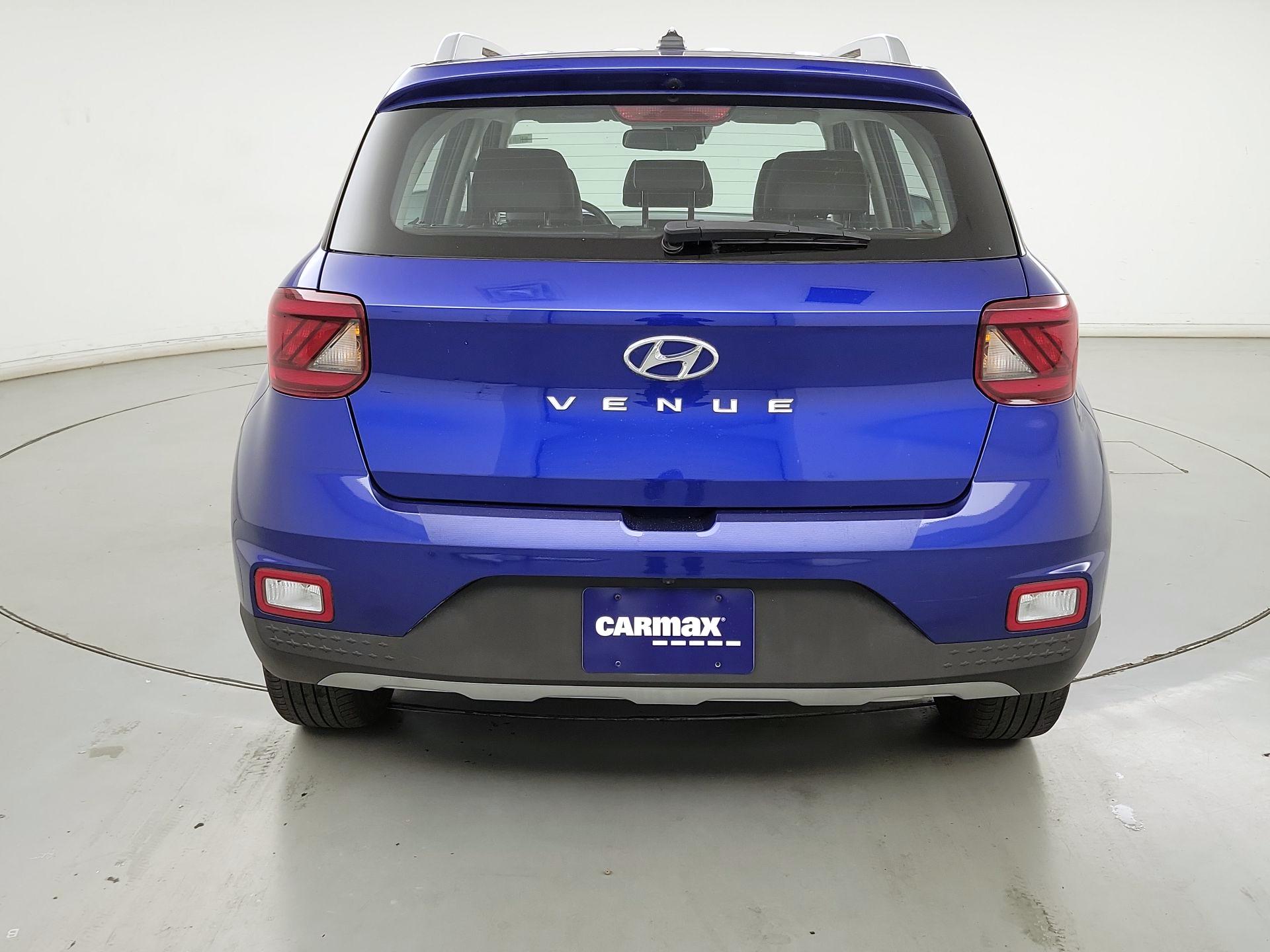 Thumbnail: 2023 Hyundai Venue - 6
