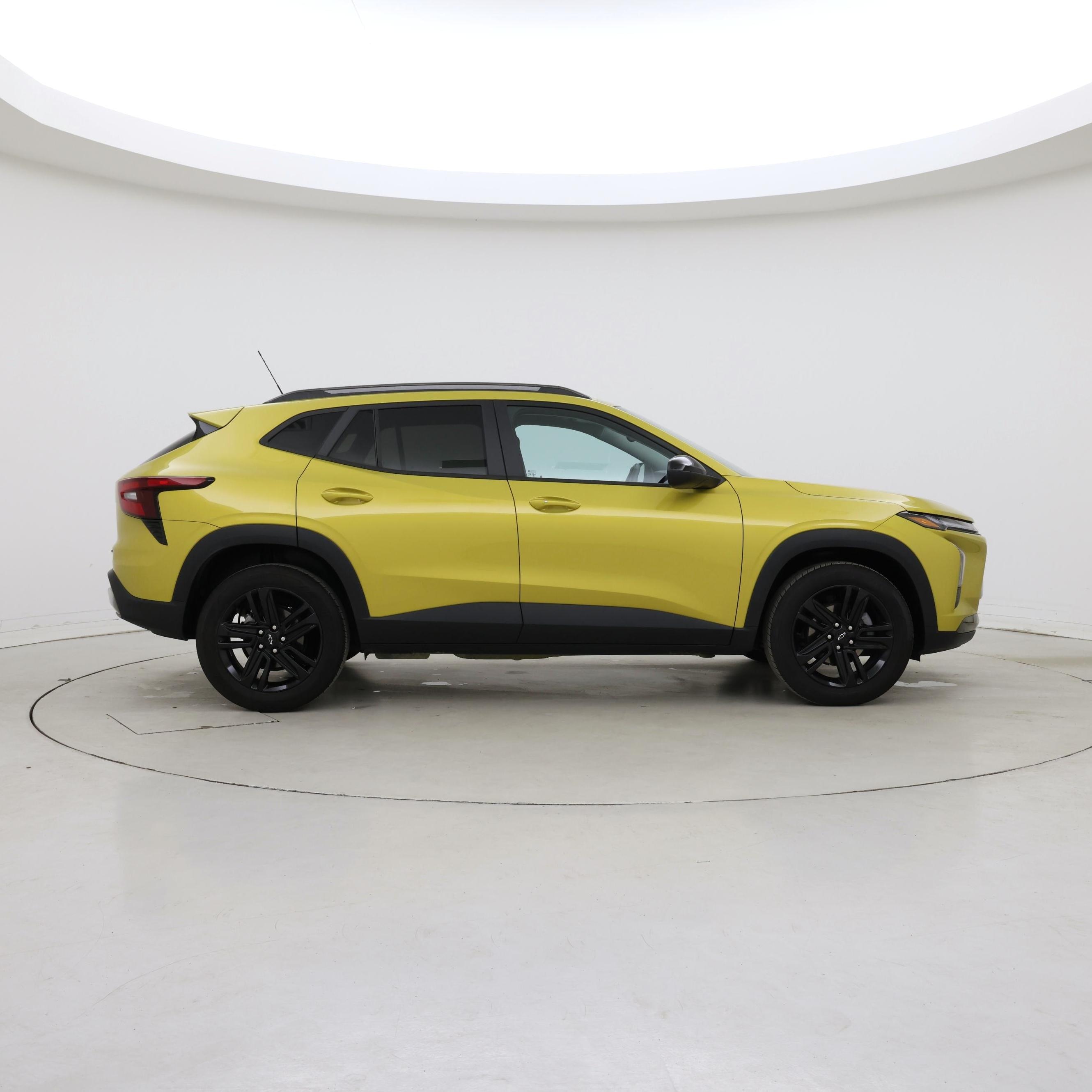 Thumbnail: 2024 Chevrolet Trax - 7