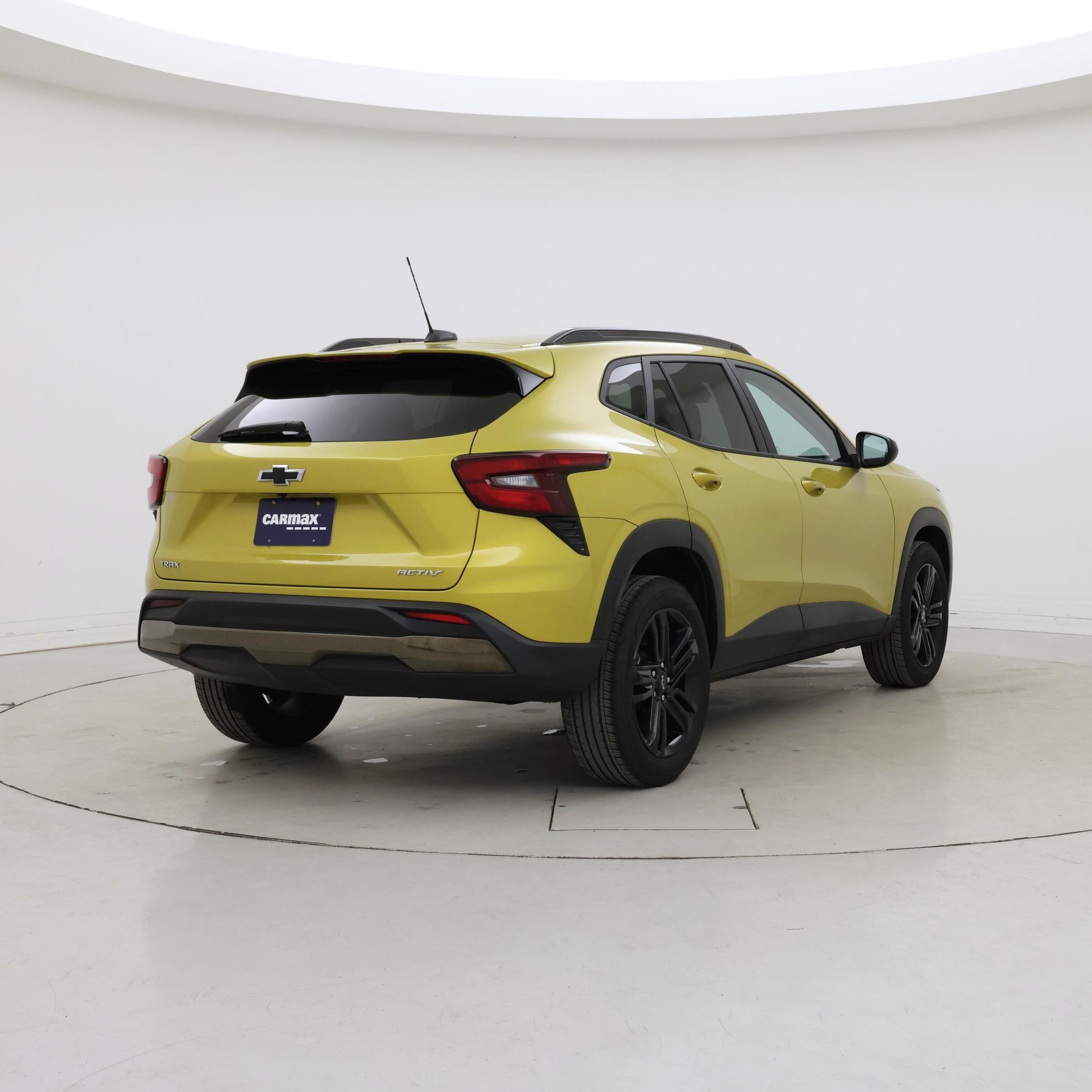 Thumbnail: 2024 Chevrolet Trax - 8