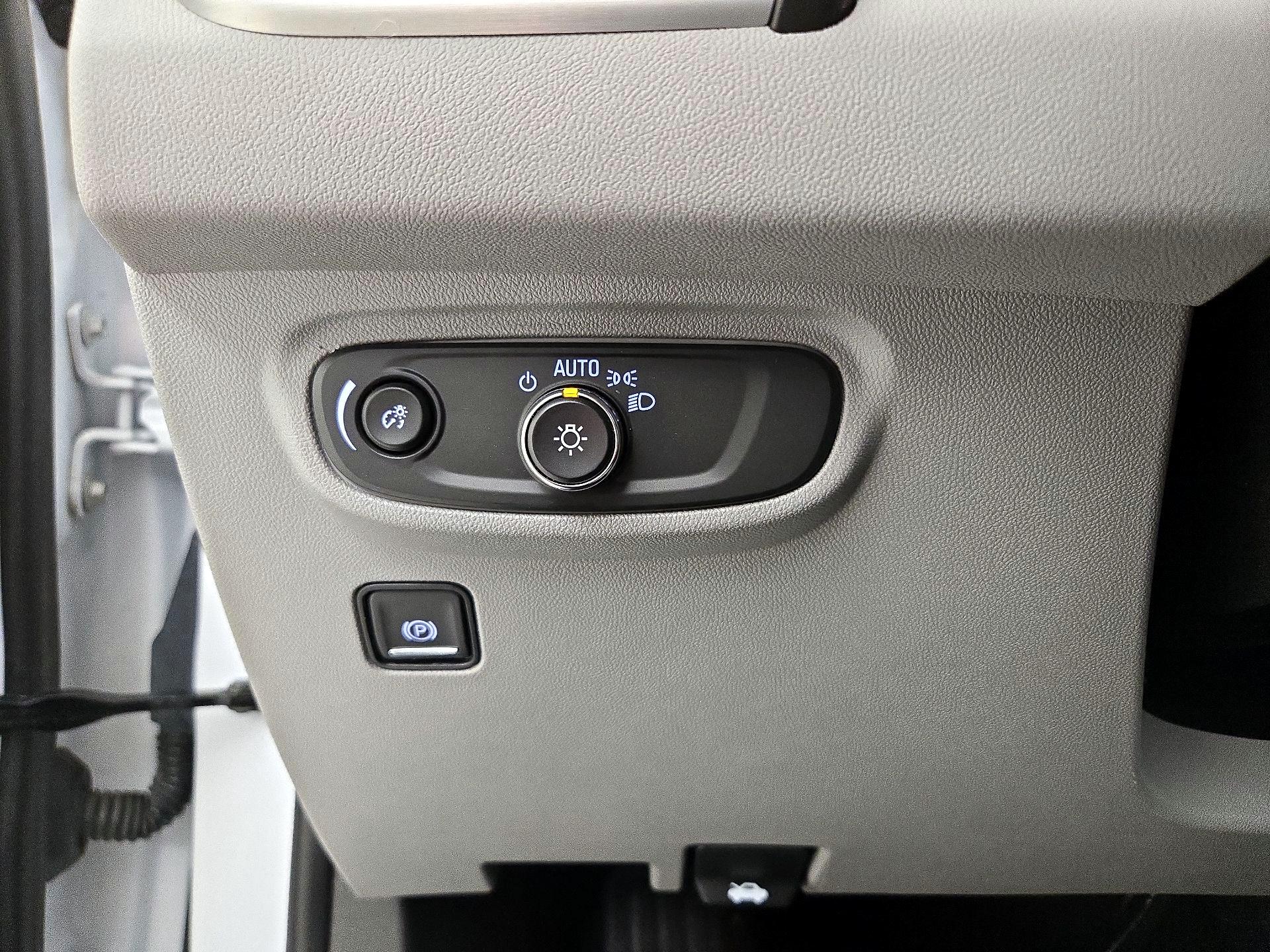 Thumbnail: 2023 GMC Terrain - 13