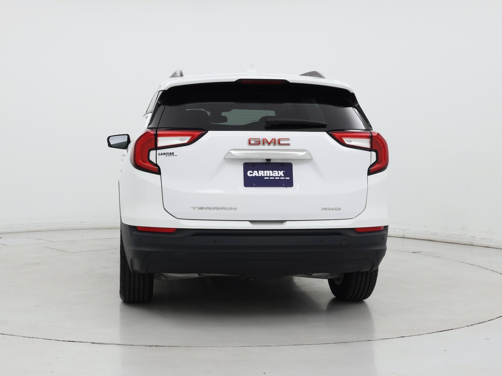2023 GMC Terrain SLE - Photo 7