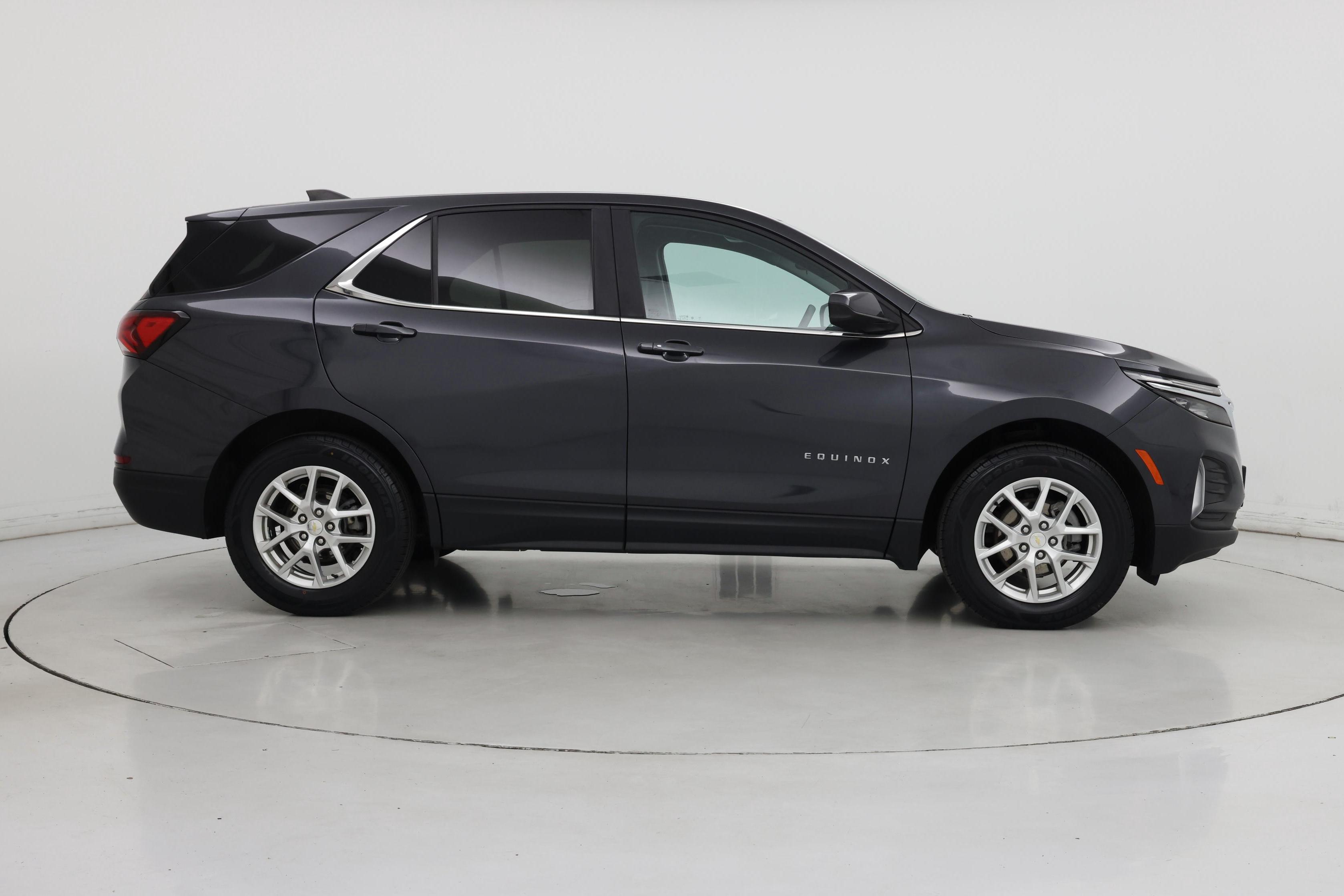 Thumbnail: 2022 Chevrolet Equinox - 7