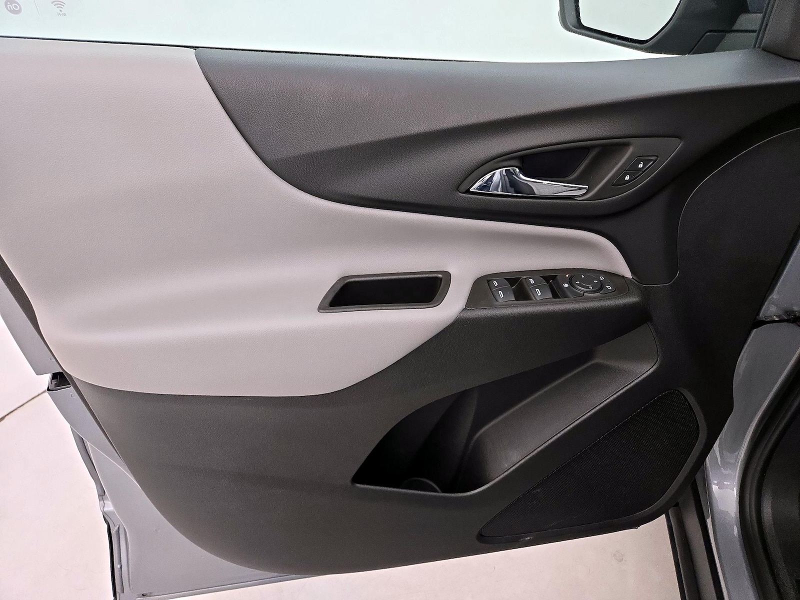 2023 Chevrolet Equinox LT - Photo 13
